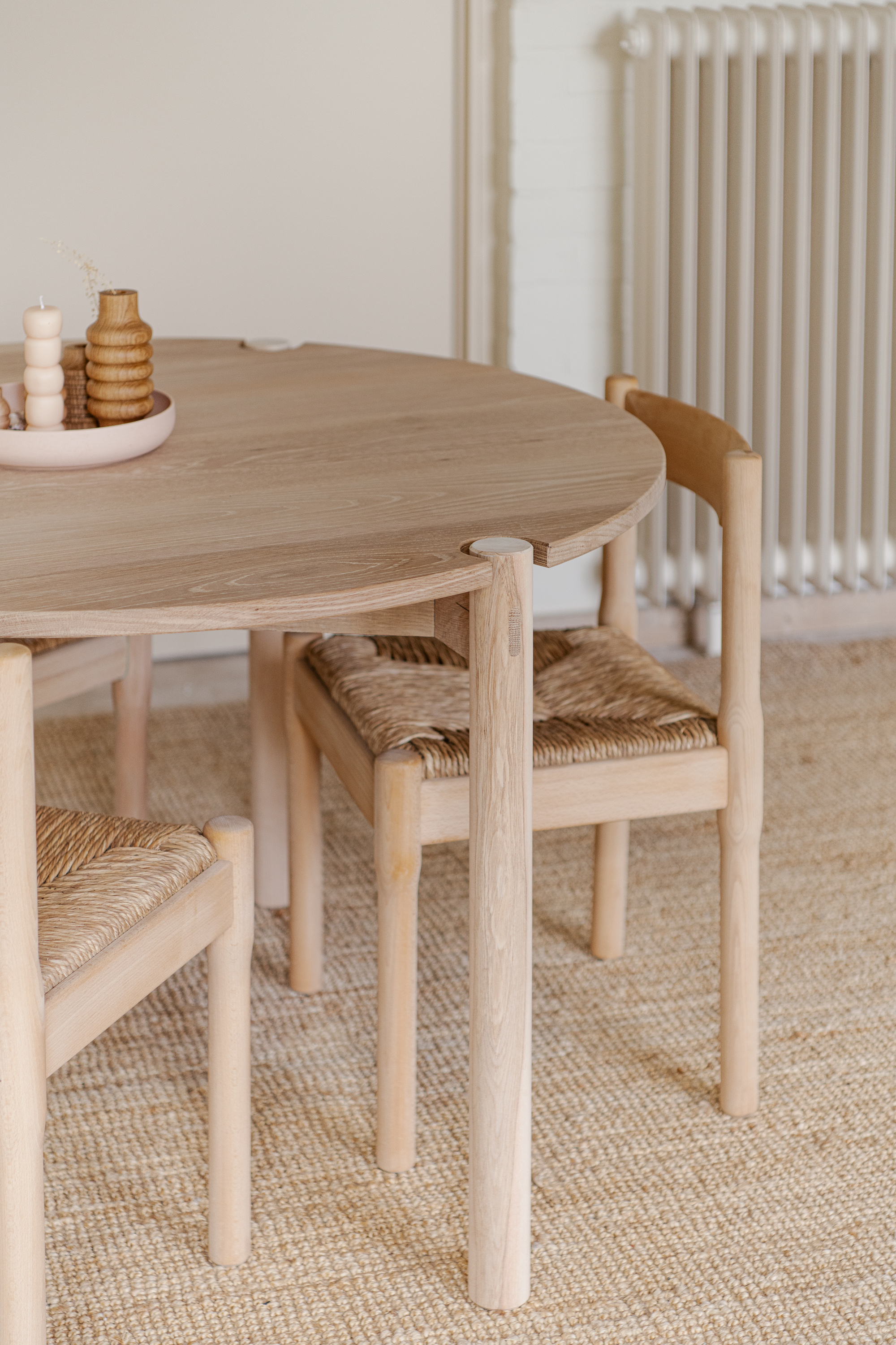 TB01 solid wood table