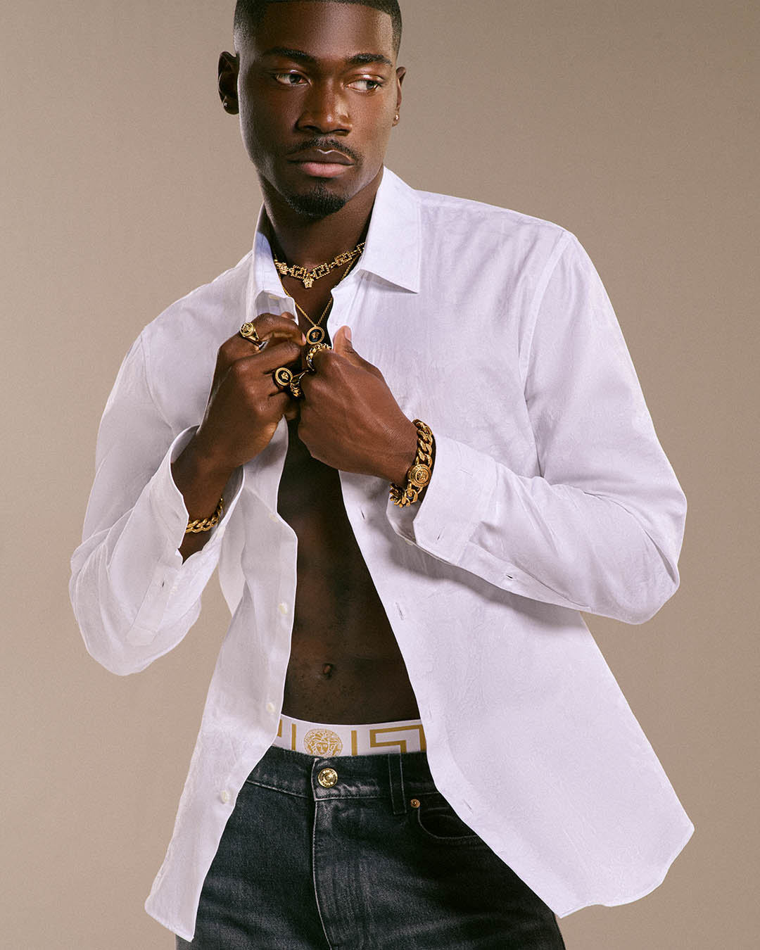 4/6Creative direction, Versace x Zalando, SS25Photography: Heji Shin