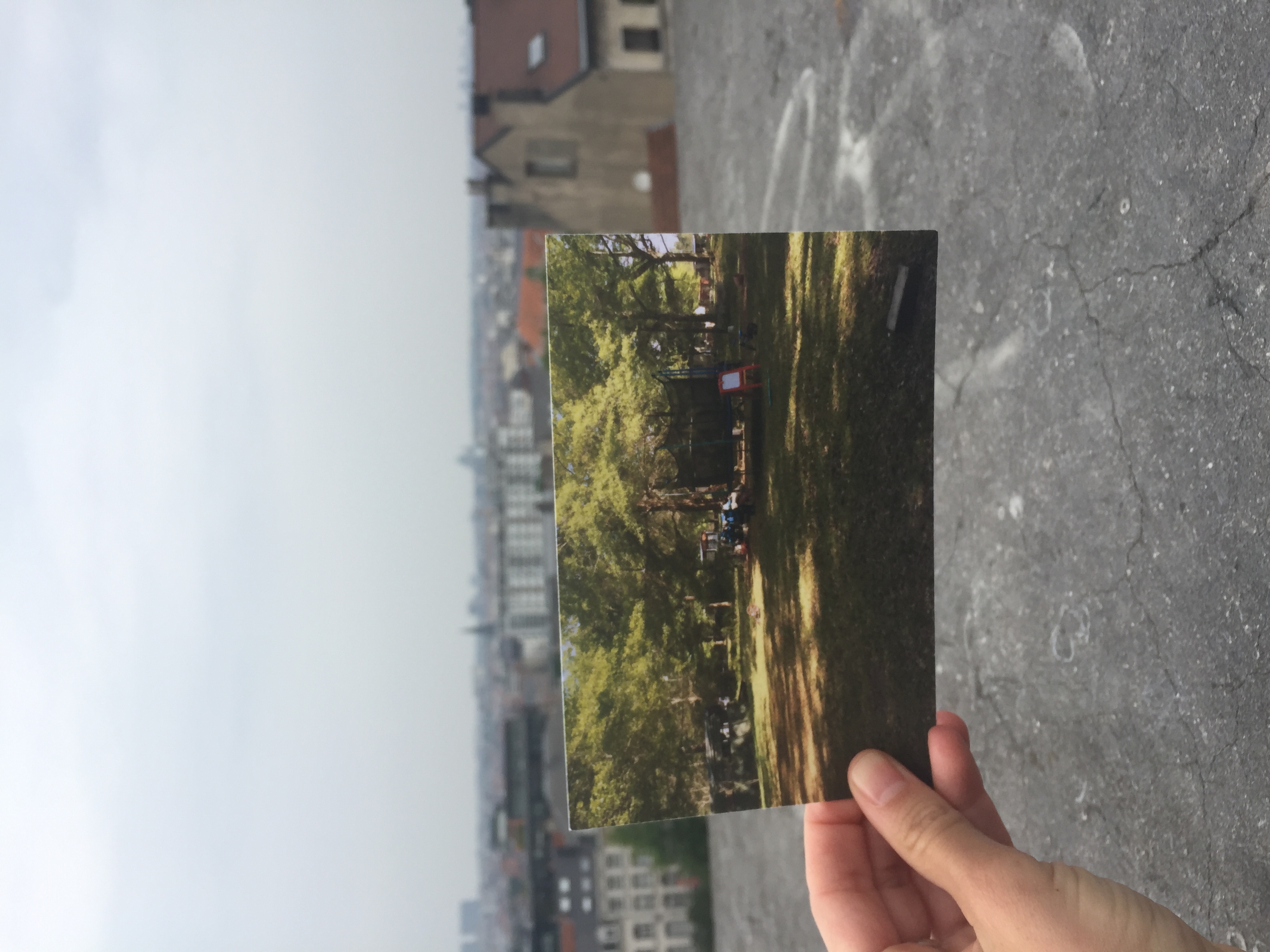 I left this card at a scenic spot in Brussels.