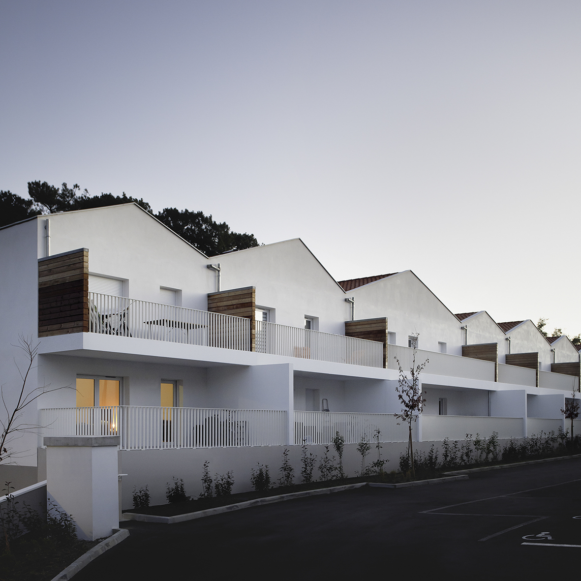 31 logements sociaux sur une pente plein Nord