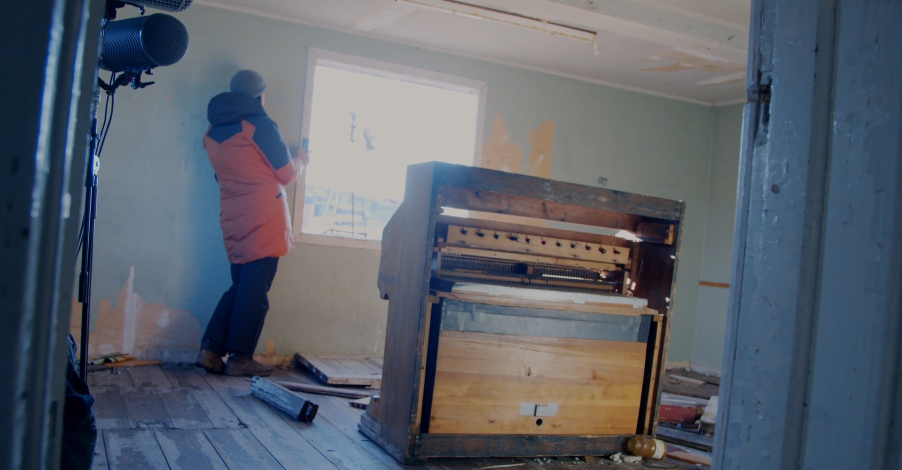 Arctic Culture Lab Residency / Ilulissat, Greenland / South-North Circuit