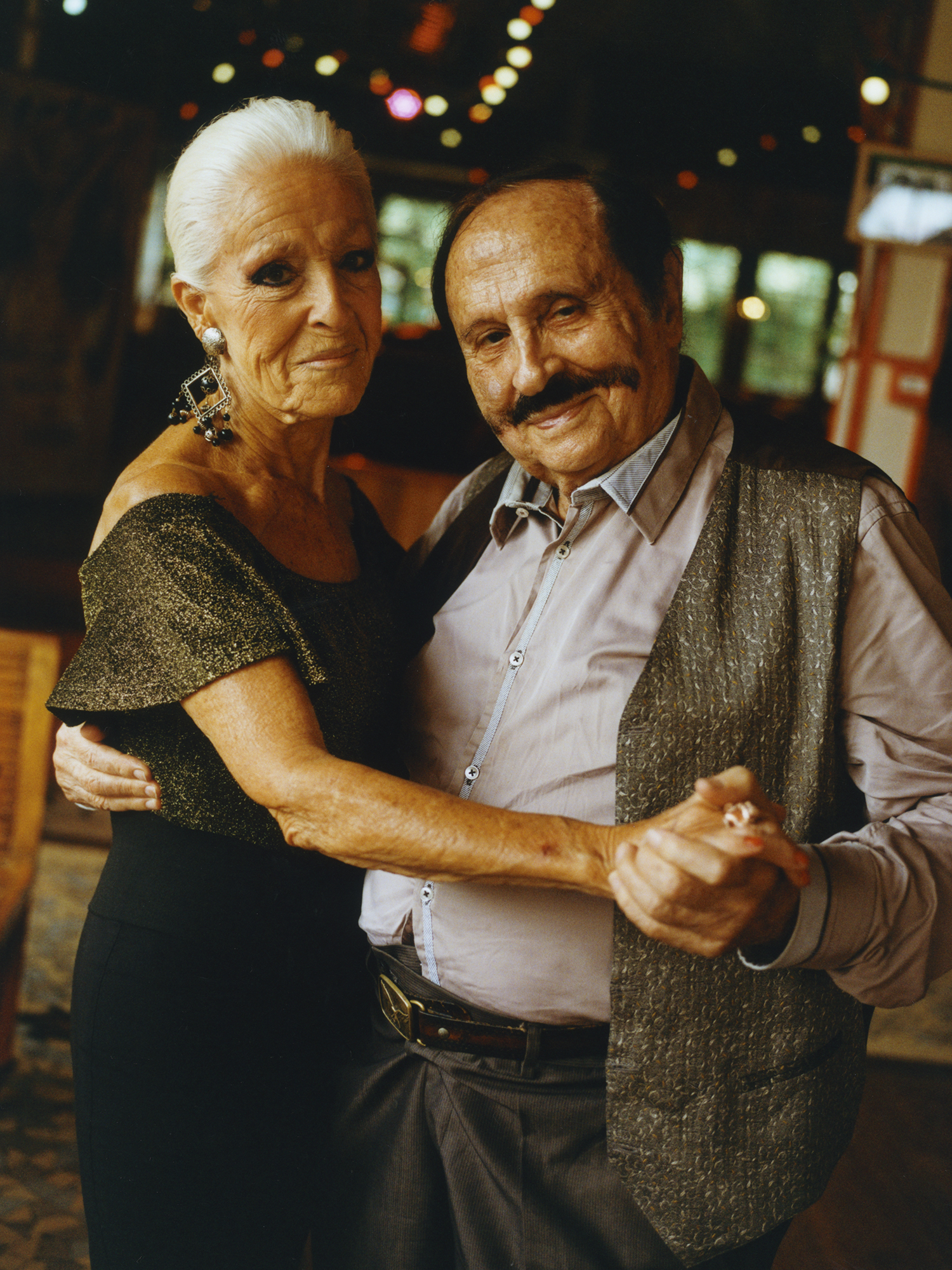 CHEZ GEGENE, ATHLETA