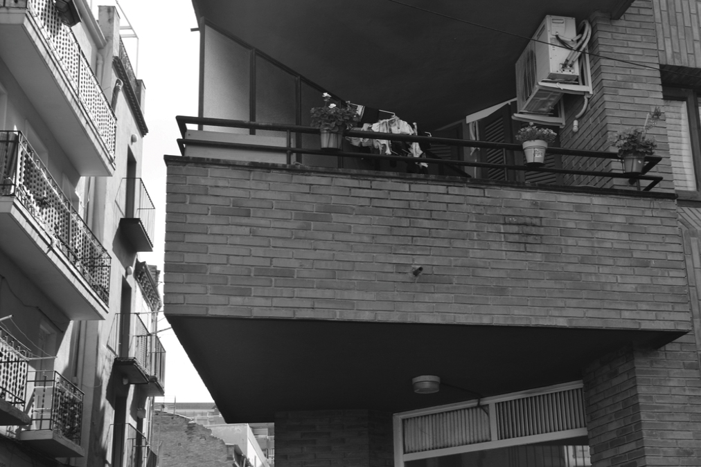 Private balcony, near Biblioteca Pública de Lleida, ES.