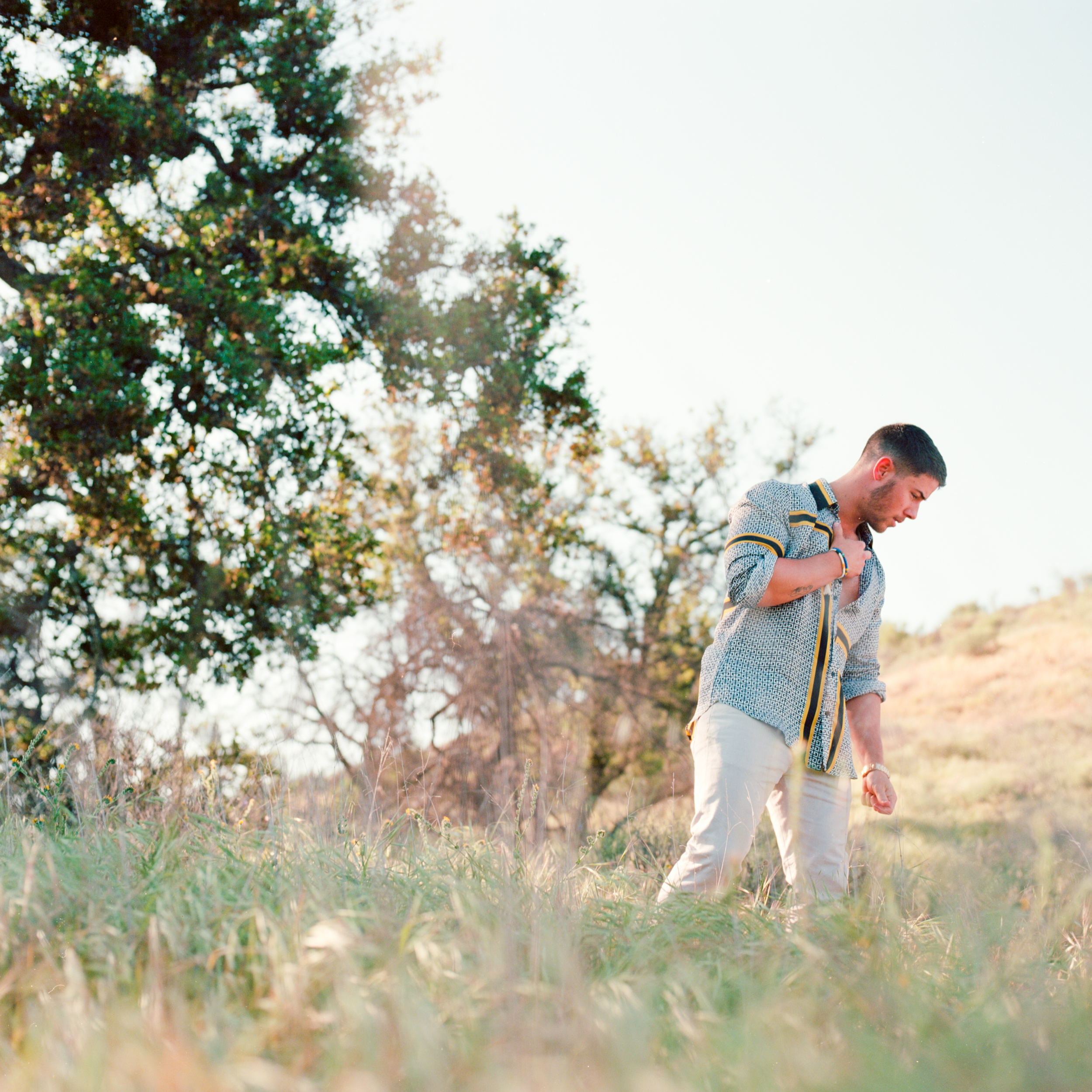 NICK JONAS - REPUBLIC RECORDS