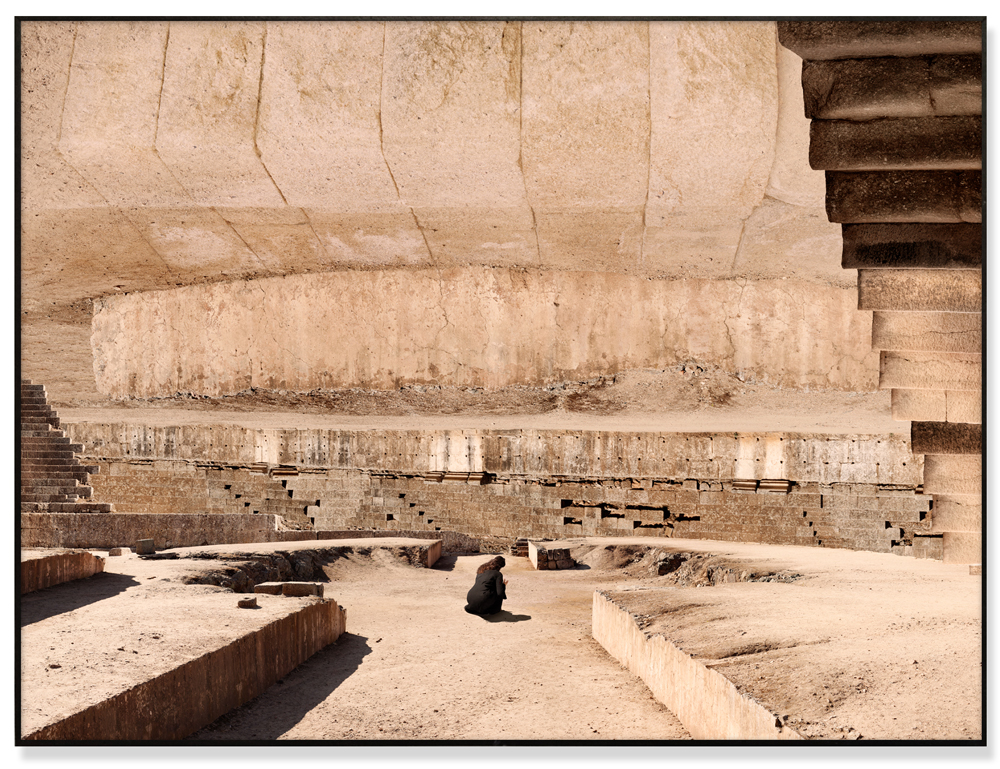 “Crossing the Threshold #10" - 100x75cm - 2018