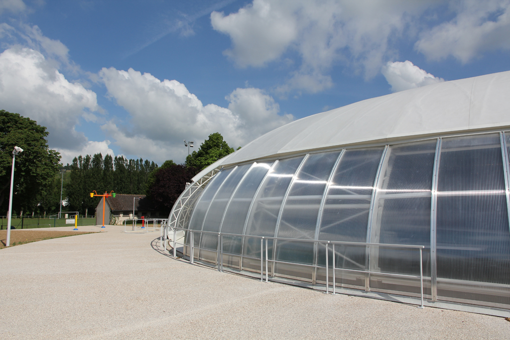 La piscine «Tournesol», une icône rare qui va faire peau neuve - L'essentiel