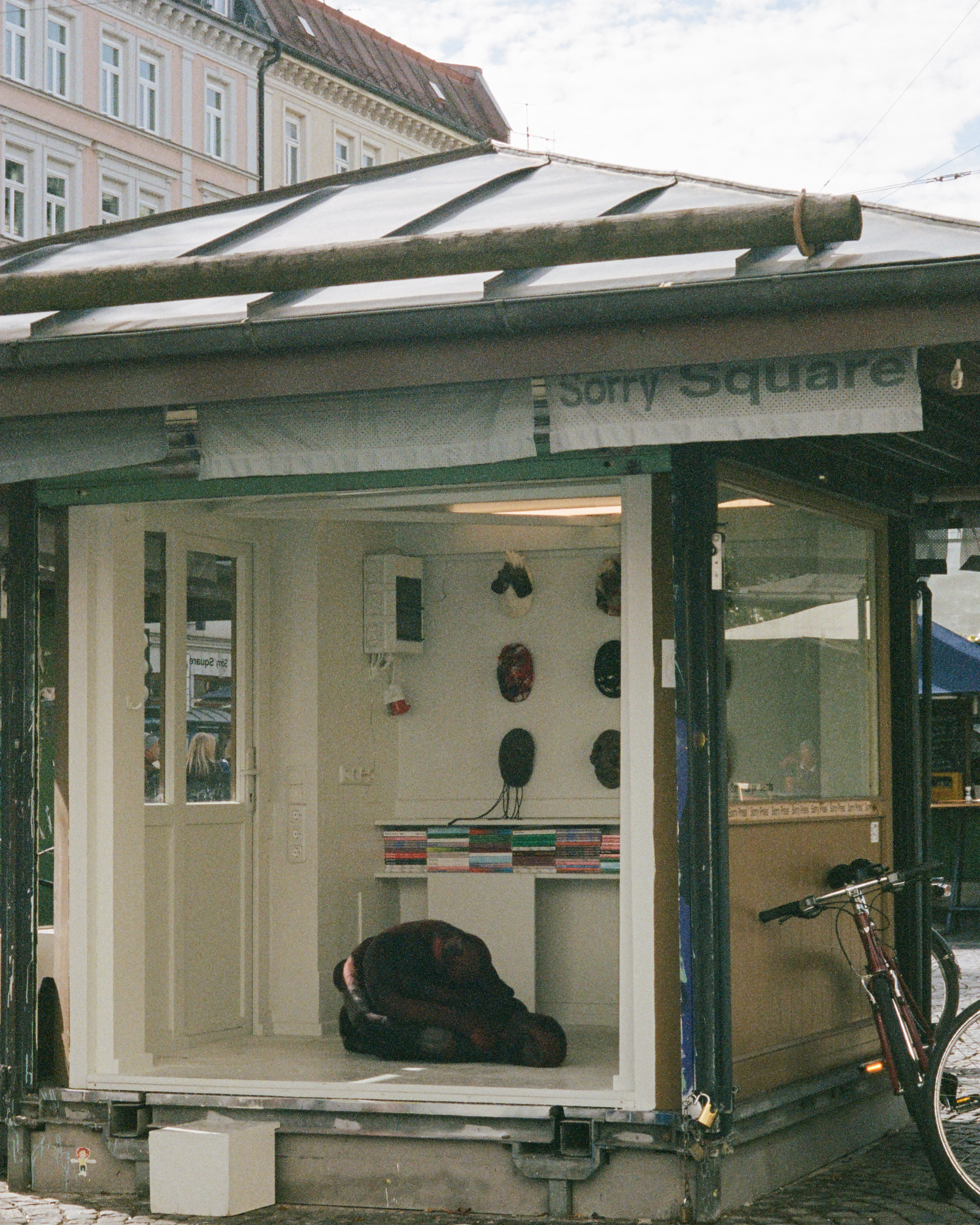  'easybreezybeautiful' (2025) showed at Sorry Square by Sorry Press (Munich) 