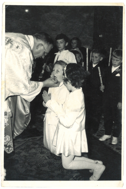 1965 - fotky Juliany Némethovej z prvého svätého prijímania / 1965 - the photographs of Juliana Némethová's First Communion