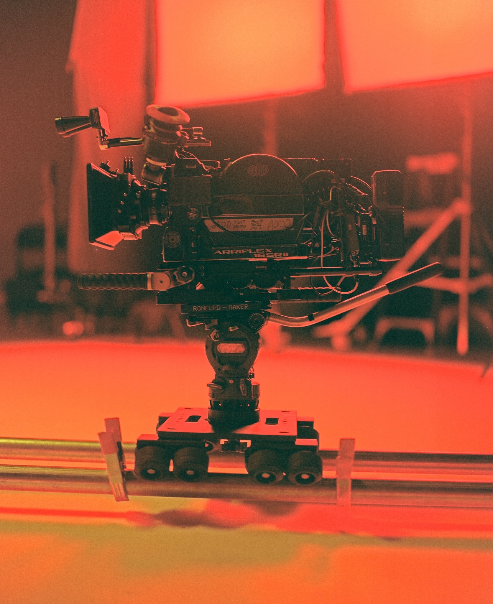 ︎︎︎Arriflex 16SRII