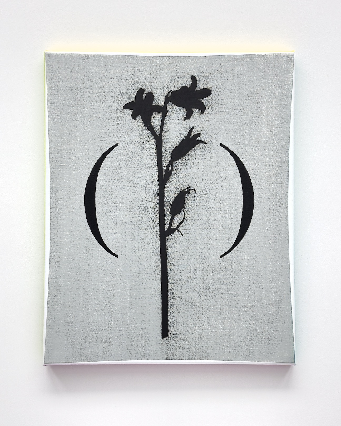 ‘to qualify, to reflect’, 2025, conté pencil and acrylic on canvas, 50 x 40 cm.