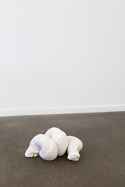 Towel snake (beige), 2018, bath towel, plaster