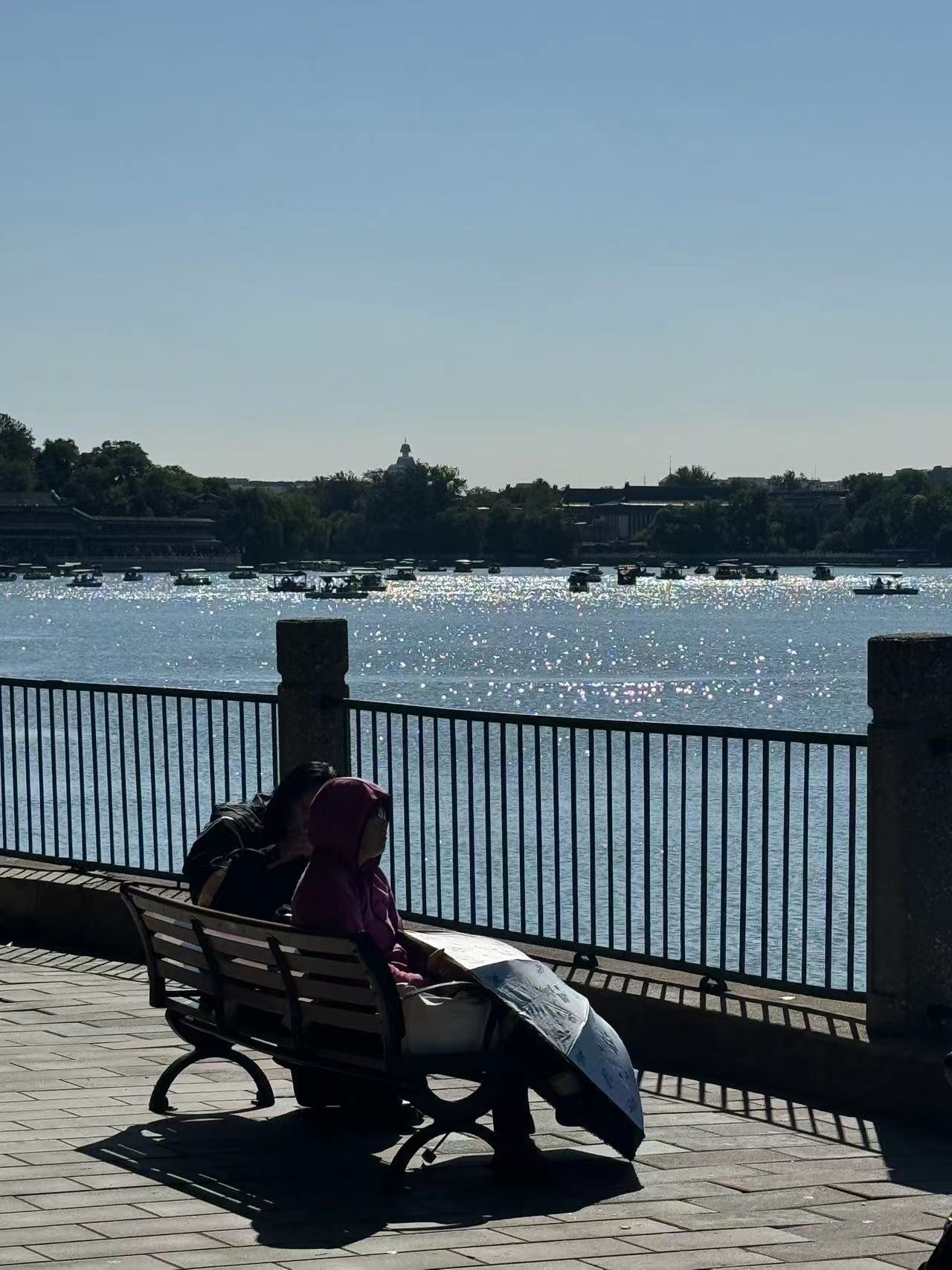 Siesta moment at Beihai Park