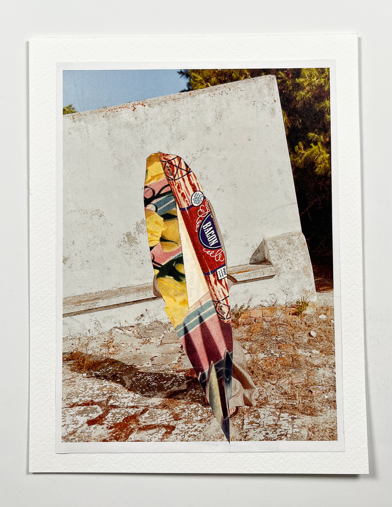 Chaos in front of a wall