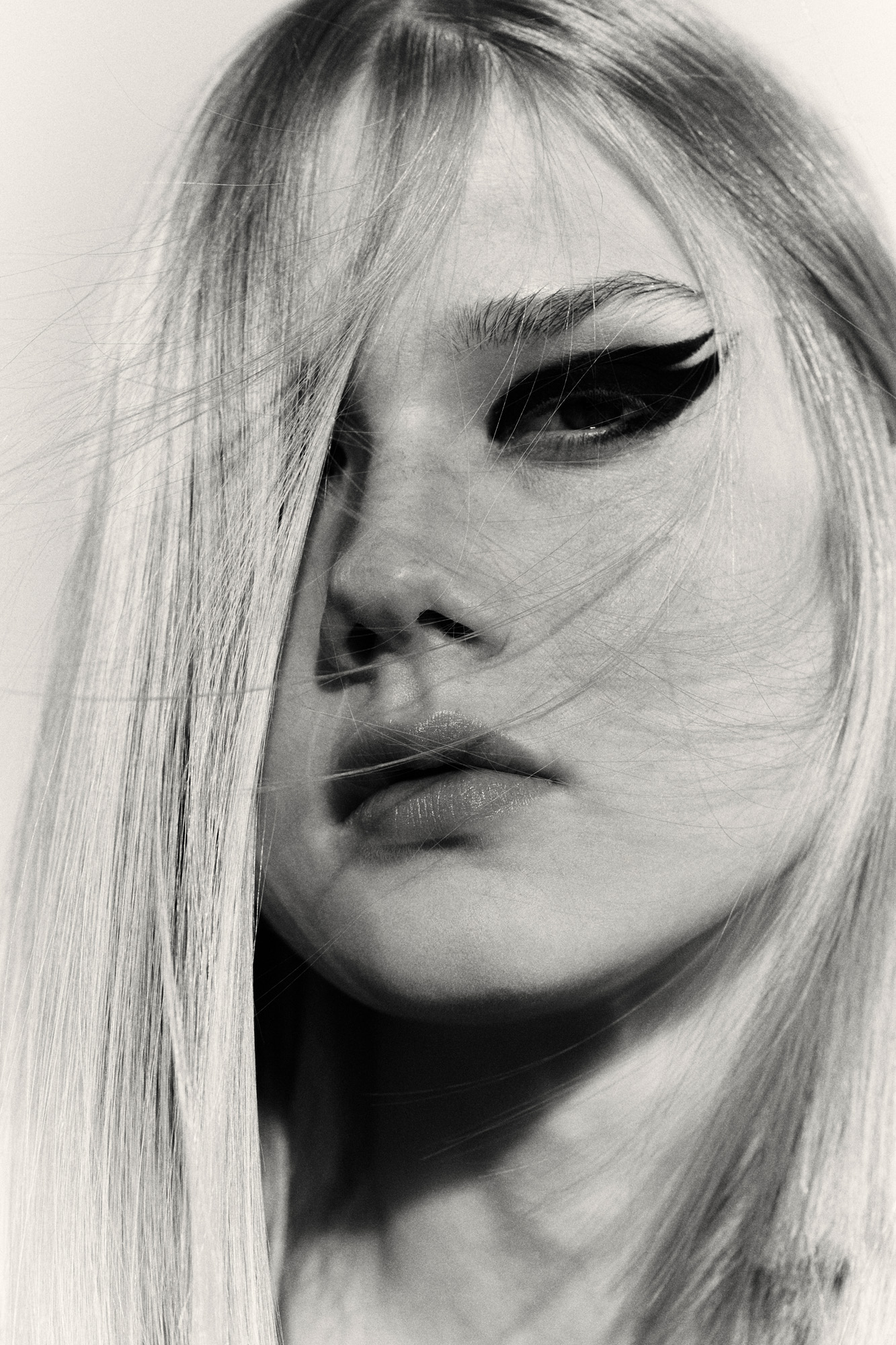 WALLPAPER by Melanie & Ramon