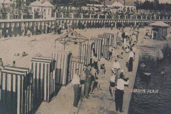 Figure 78 - The shore of the Suadiye Beach, the stairs and the cabins