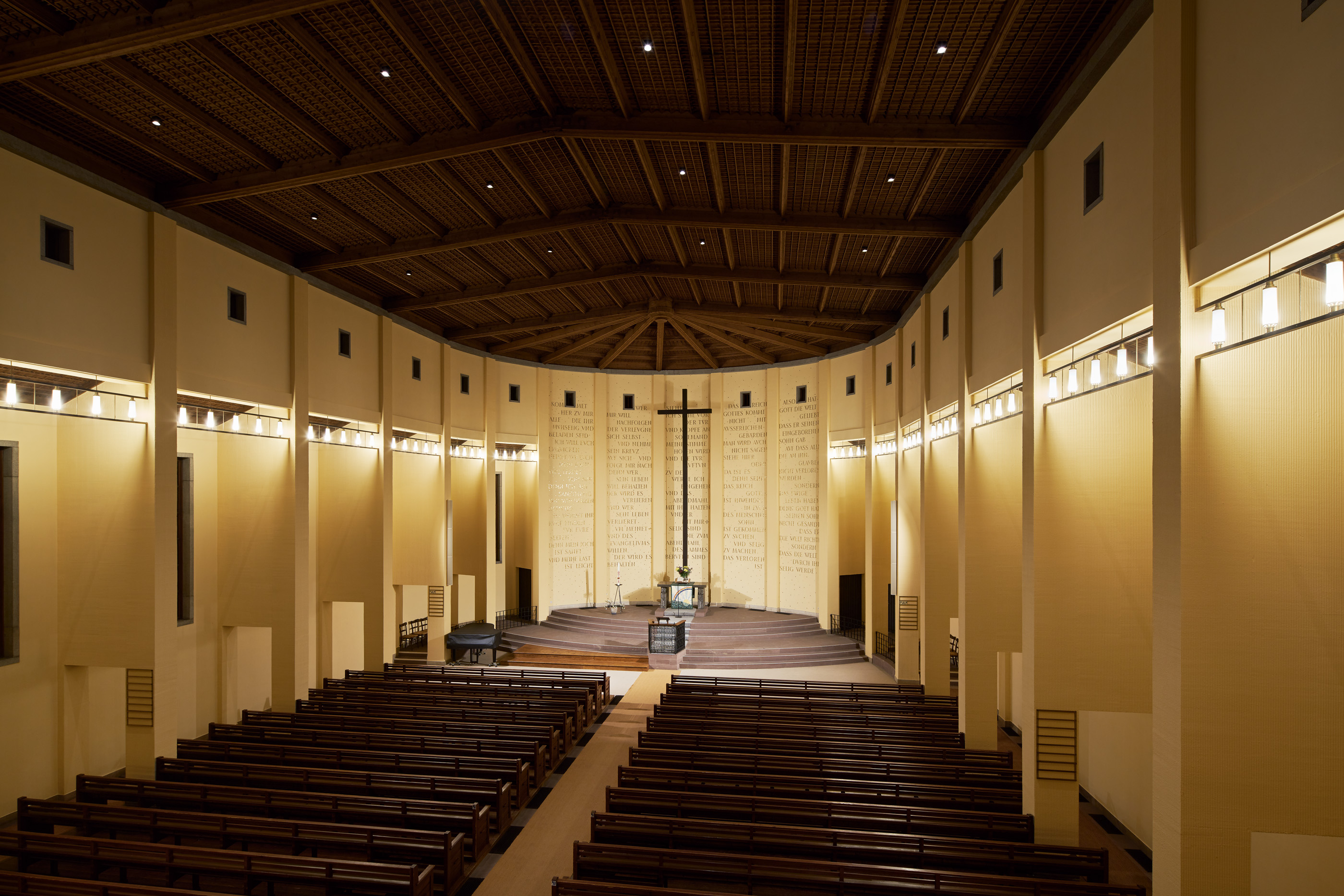 Sanierung Markus-KIrche Karlsruhe. Kunde: Klinkott Architekten.