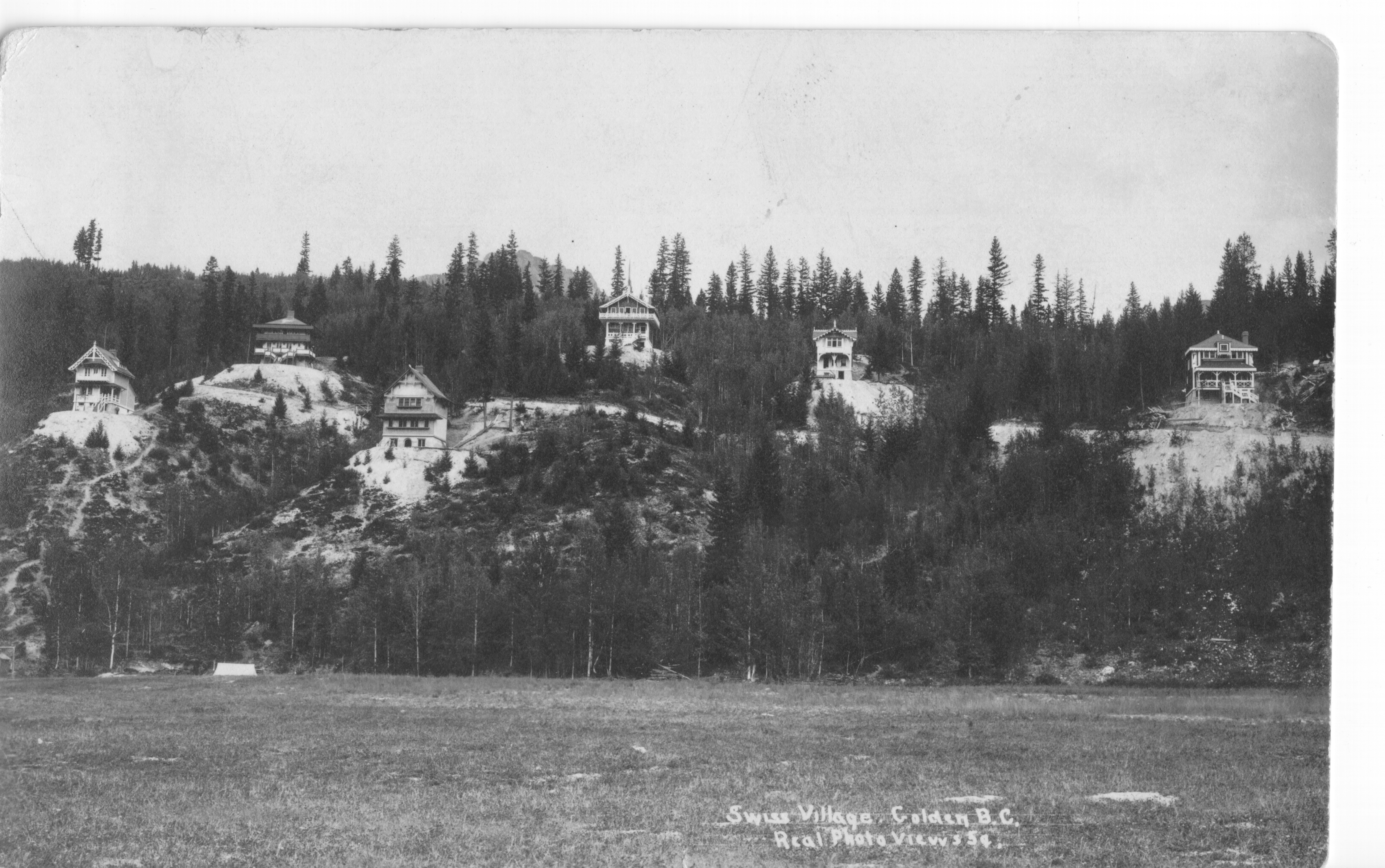 EdelweissSwissVillage_GoldenBC_1918.jpg