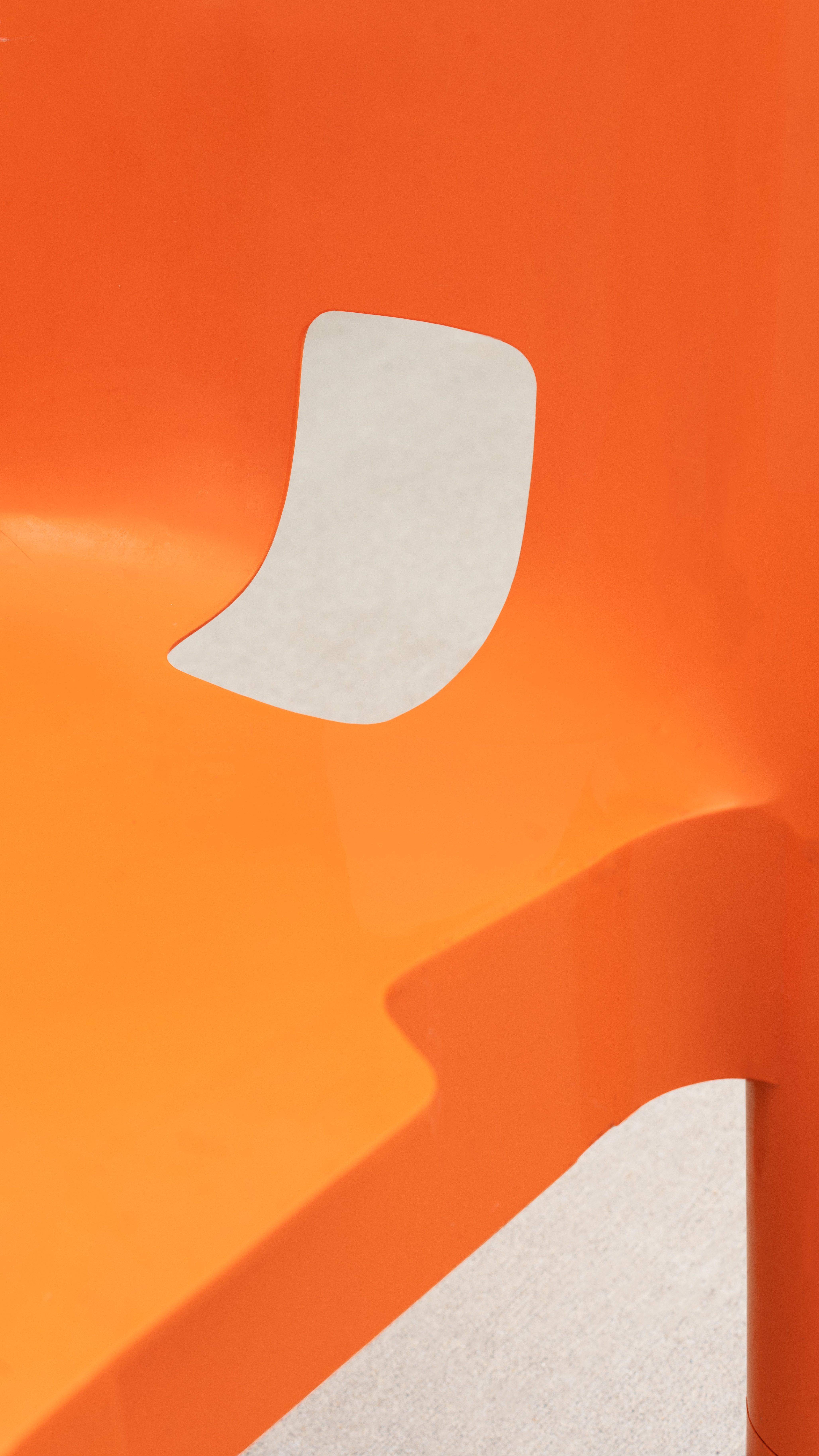 SWEETERFAT KARTELL UNIVERSALE CHAIR PRE PRODUCTION ORANGE BLACK WHITE PLASTIC SPACE AGE CHAIR DESIGNED BY JOE COLOMBO 