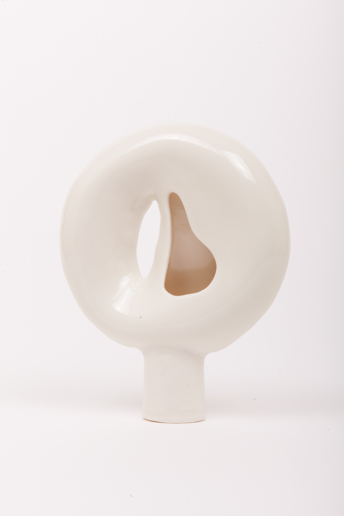 Wound 4, porcelain, 22x17x4, 2020 / ph. Nicola Novello