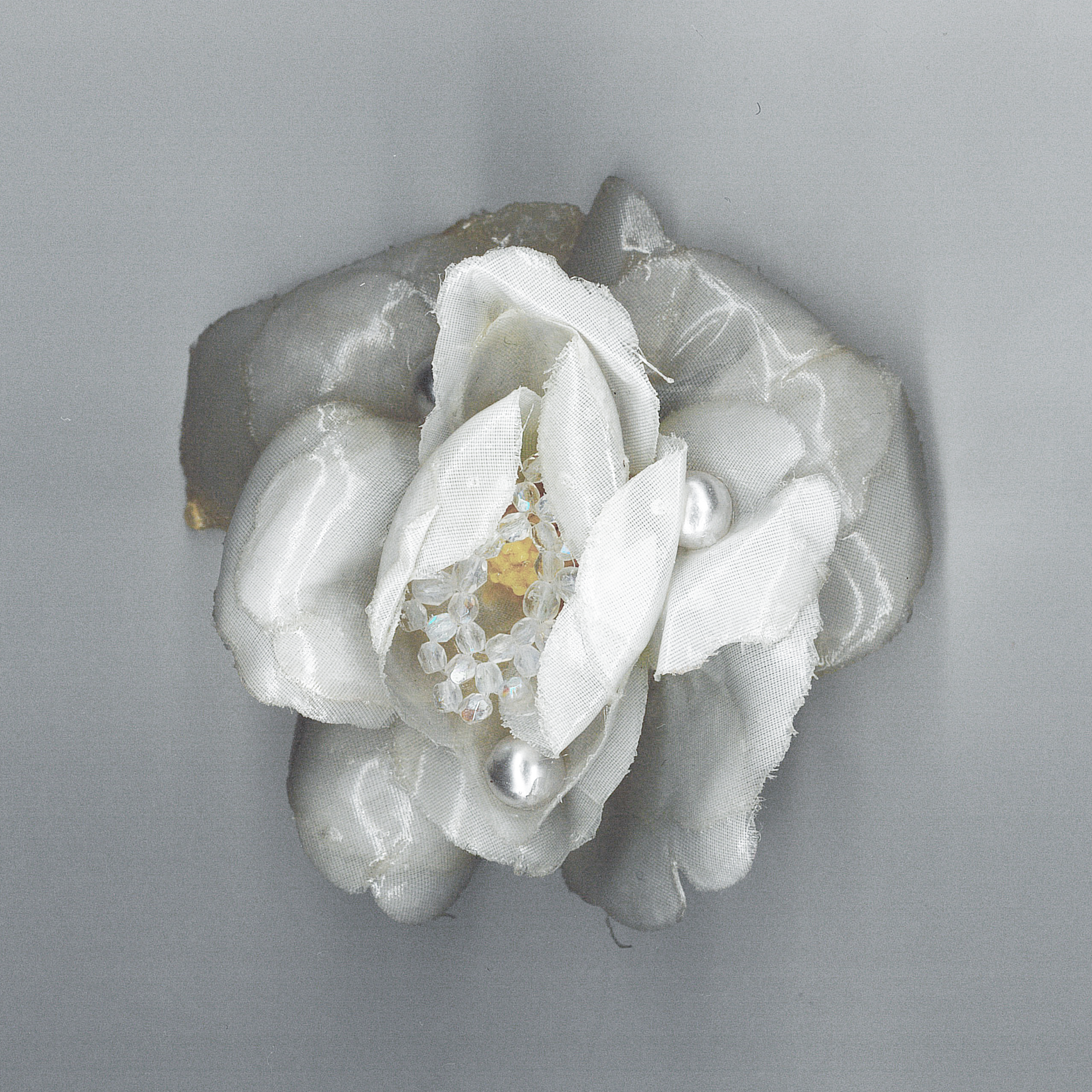 0041-03 GLOSSY PIN | 200 sek/pc