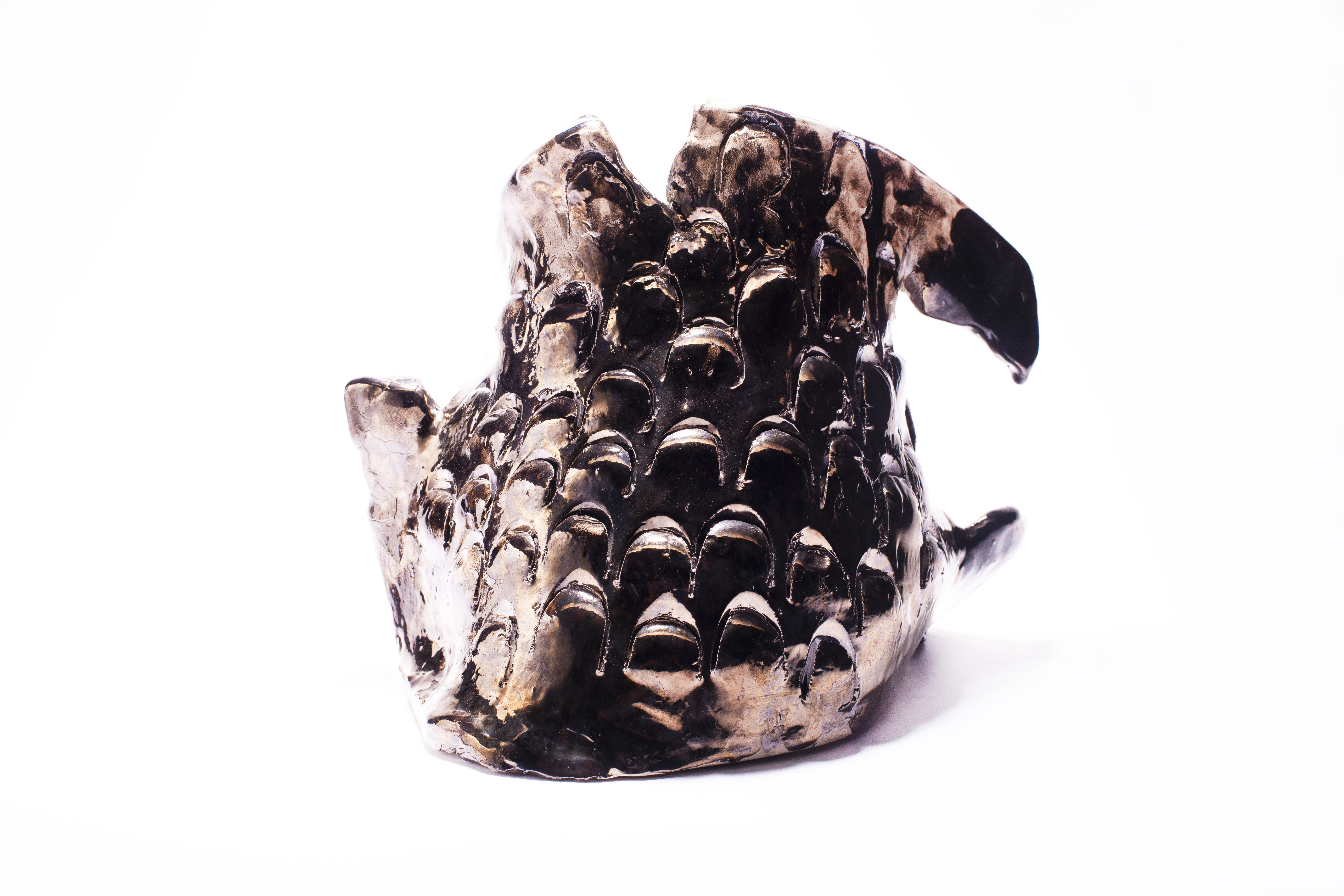 Two Open Frogs Meet in the Dark - Diptych Ceramic and Enamel  25 x 30 x 20 cm