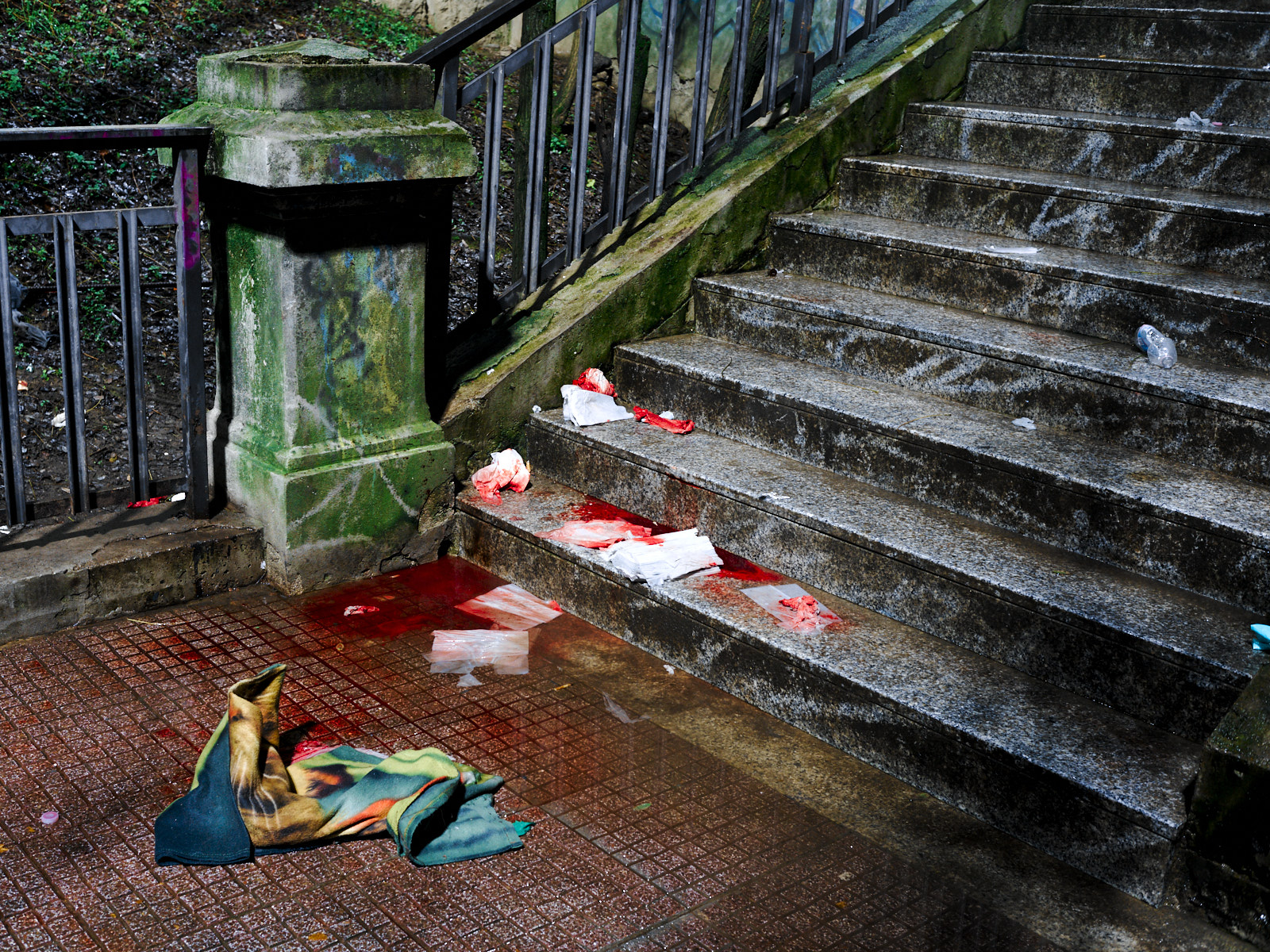 Pasquale's Blood and Sergio's Blanket, Rogoredo, 2020