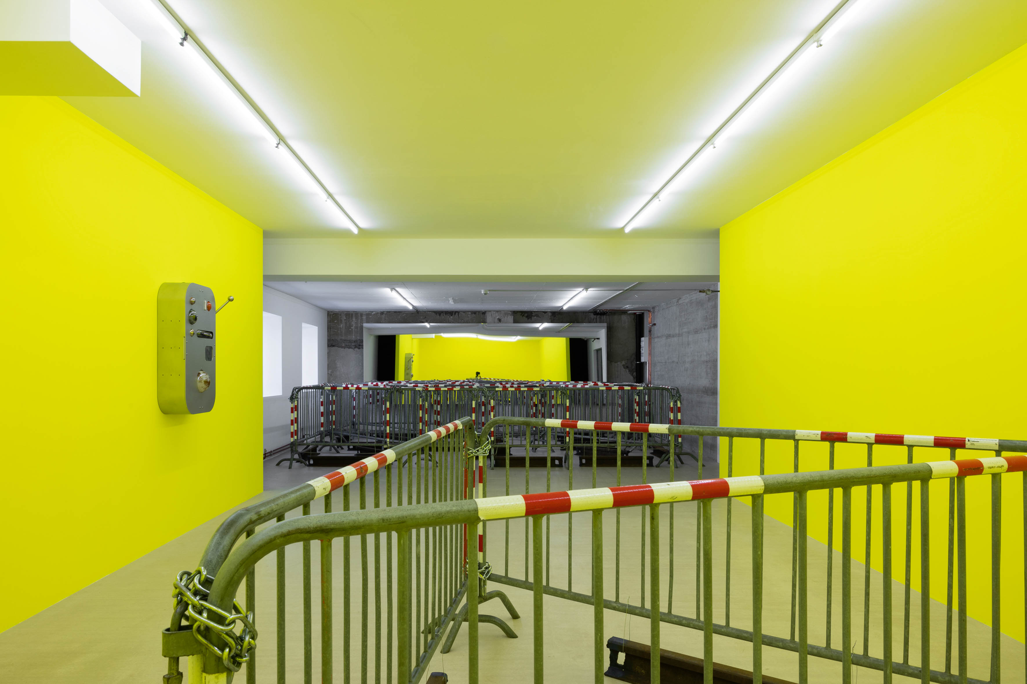 CRISIS ACTOR by BAKER WARDLAW at FOR curated by VALERIE KELLER and MATTHIAS LIECHTI [from 20240518 to 20240629] [Photo: Gina Folly]