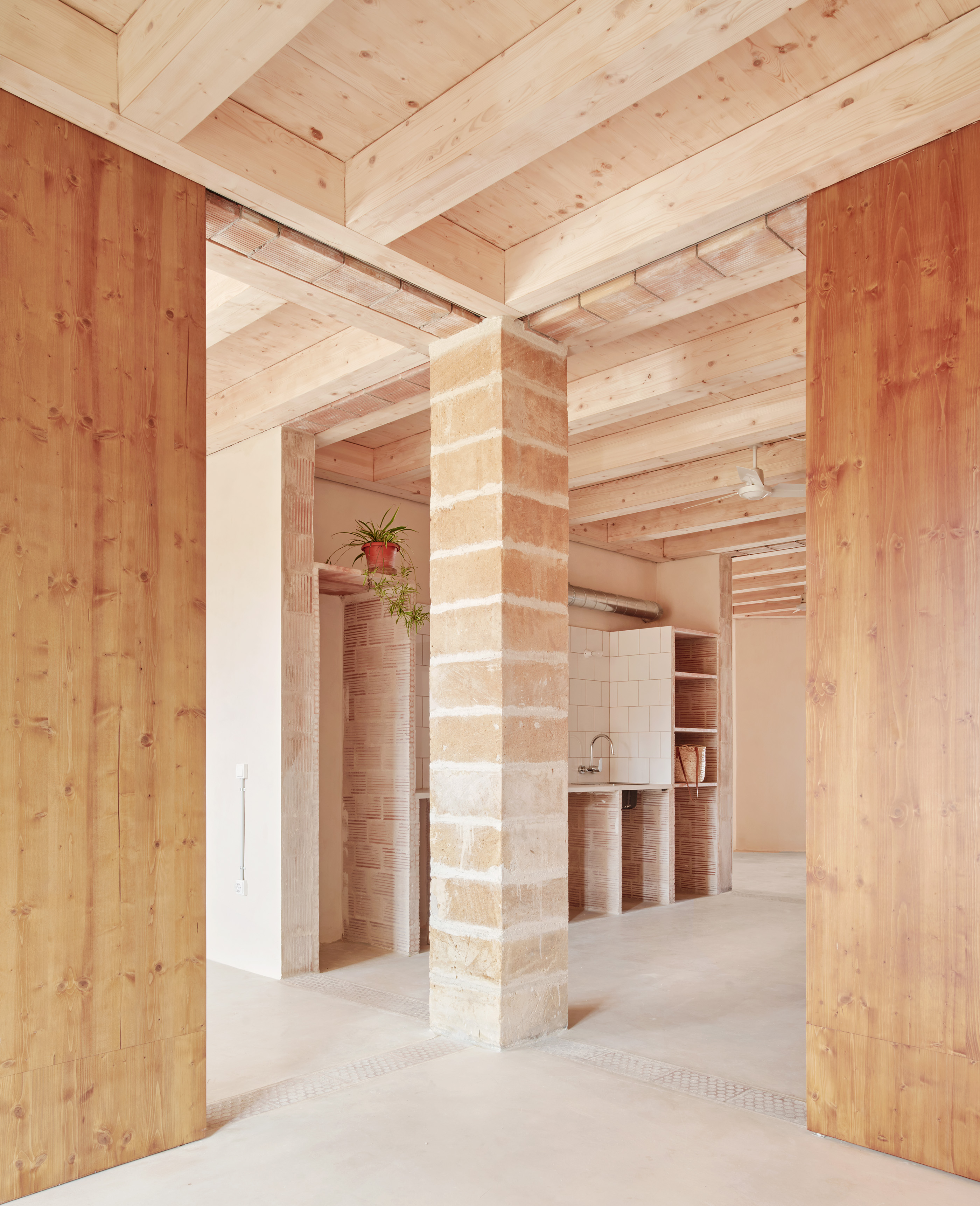 9HPP Marjades, Inca | 2025