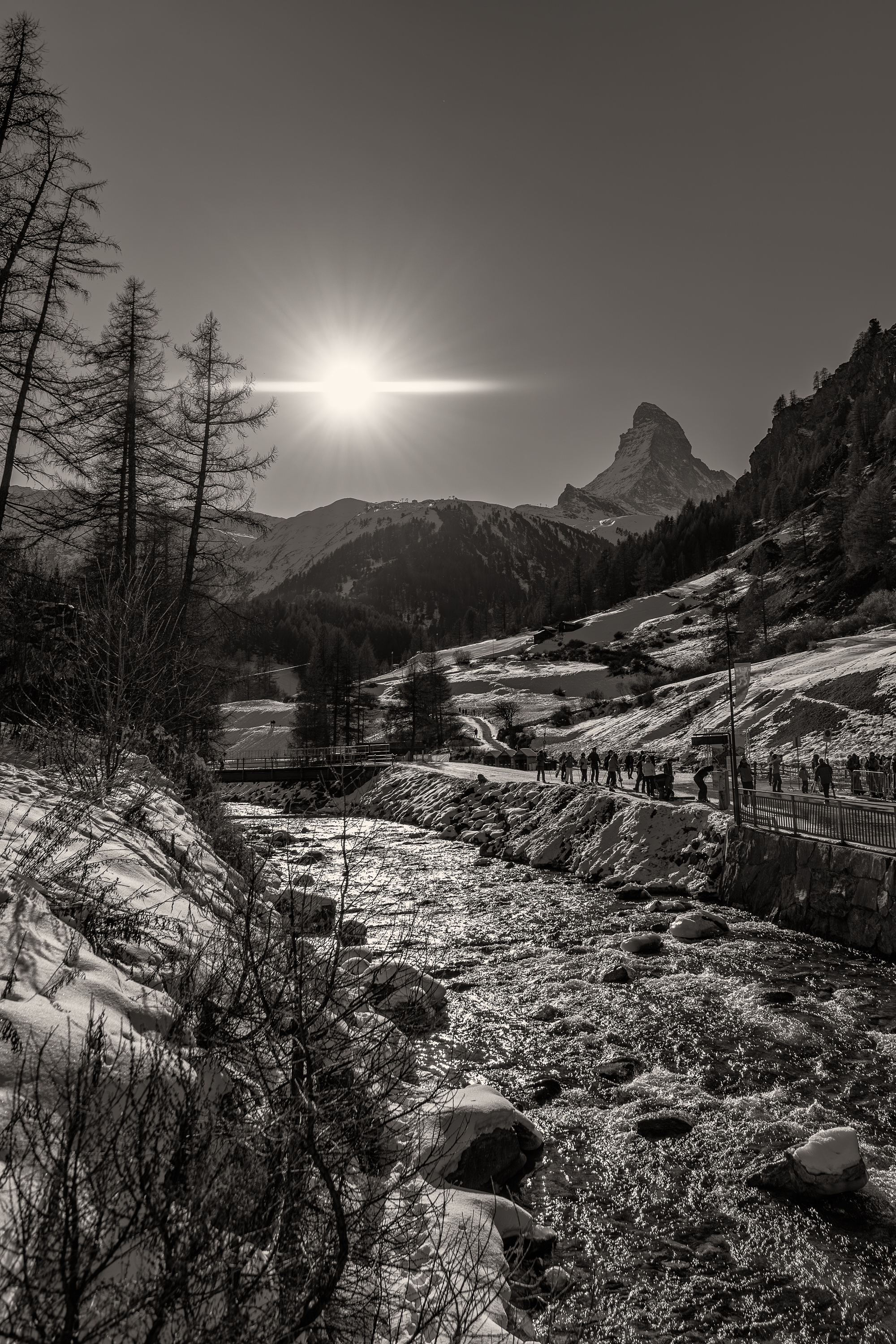 Arrivée à Zermatt pour les skieurs venant du Furi.