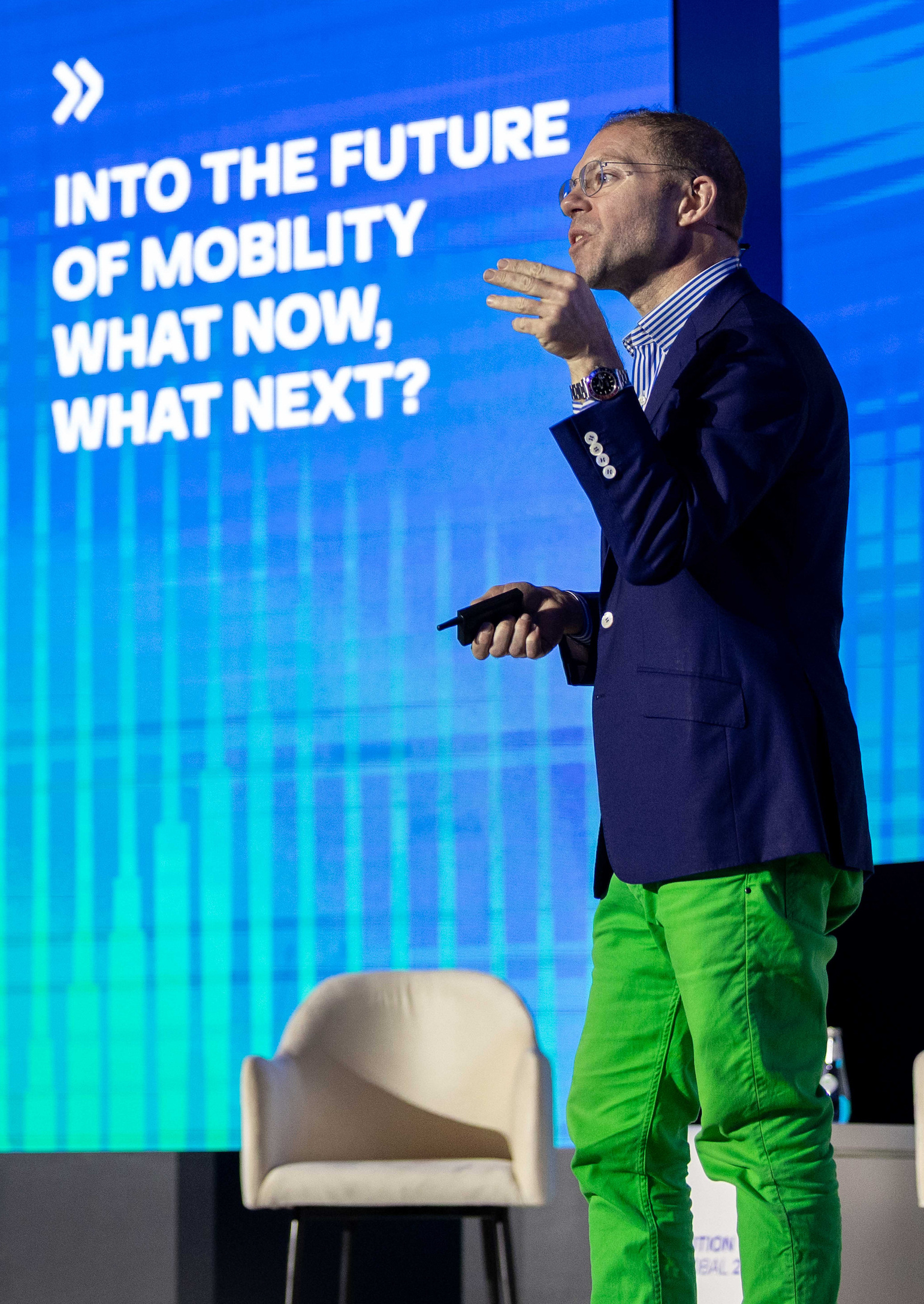 KEYNOTE - COMOTION GLOBAL - 12.2025