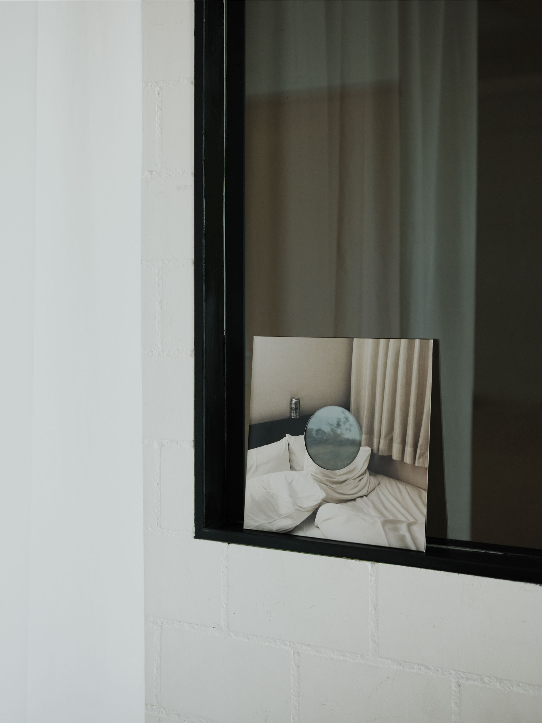 ELYN, Album BORN[E], 2022