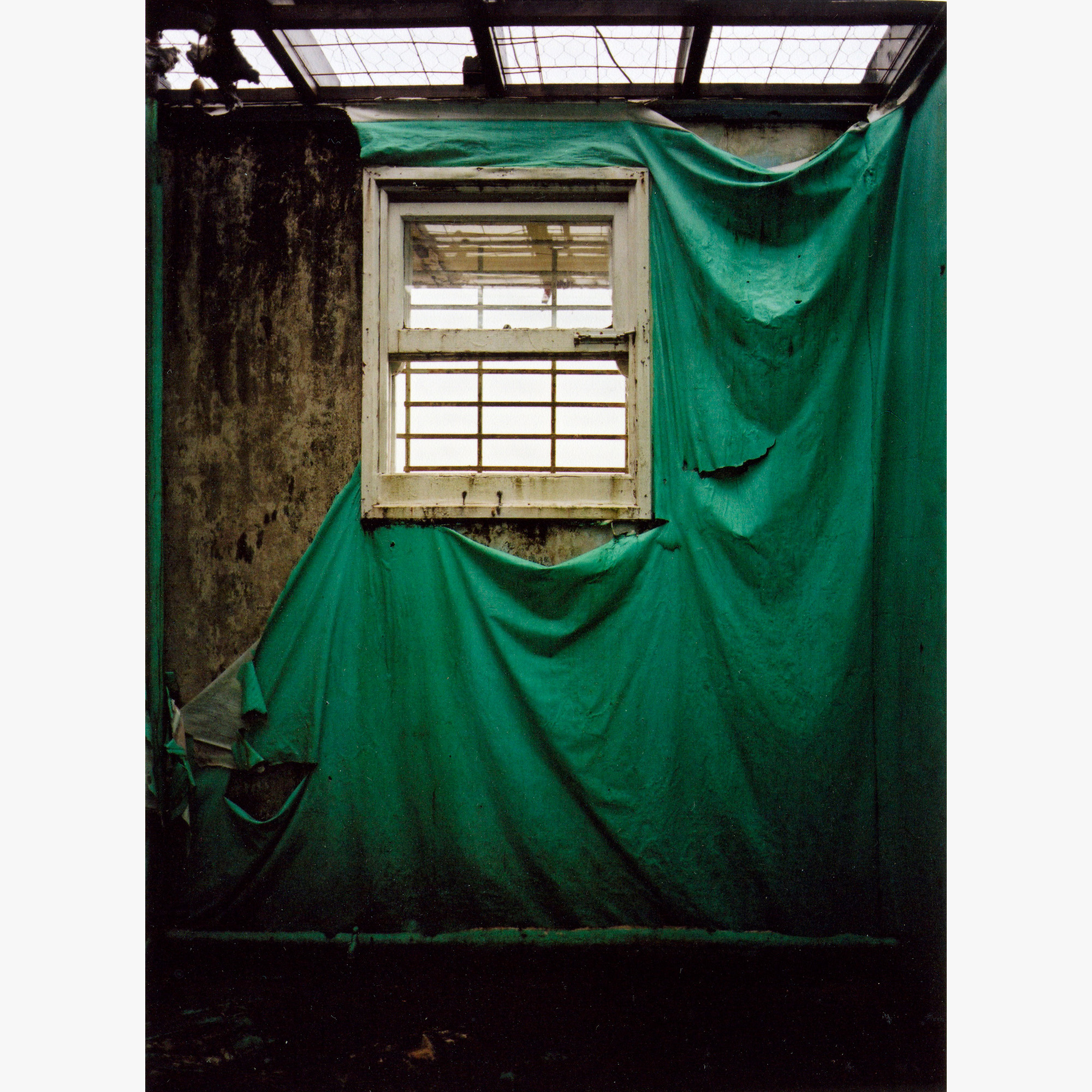 1/4Waikune Prison, 2002 (020331_006)