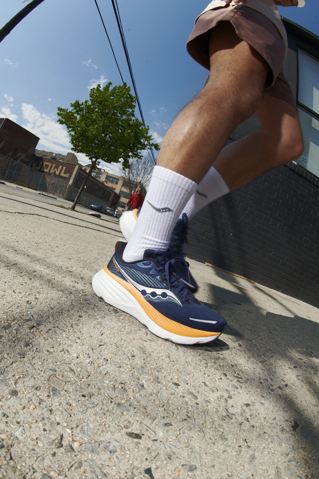 SAUCONY HURRICANE 2024