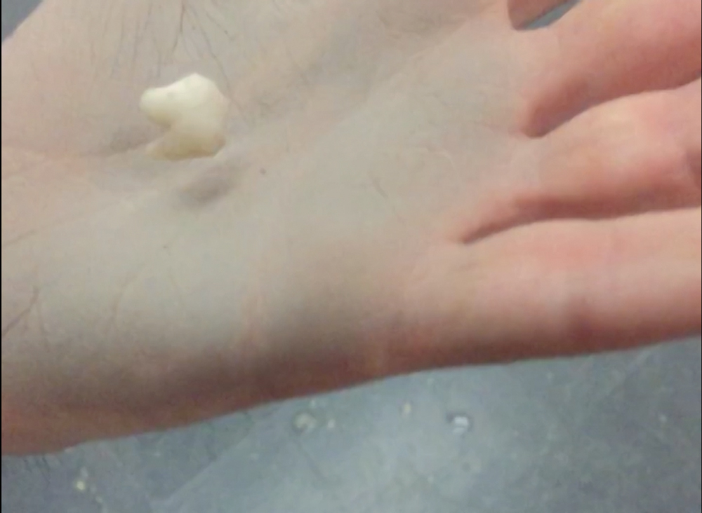 Blob Circulating (Saliva on Silicone Ash), 2015 [still]Single-channel video projection, color, silent14 min. 24 sec.