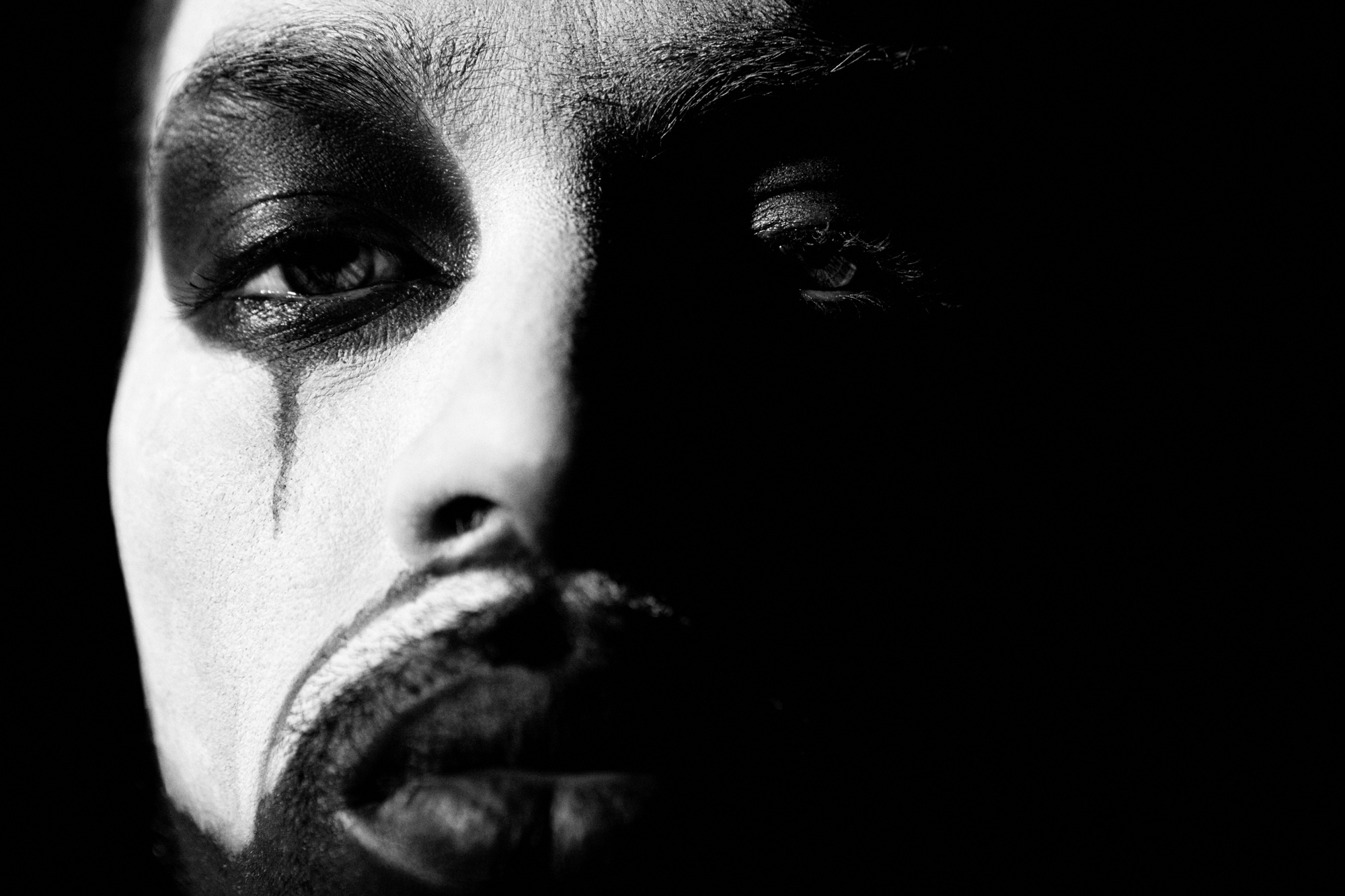 Facepaint Peng! Magazine