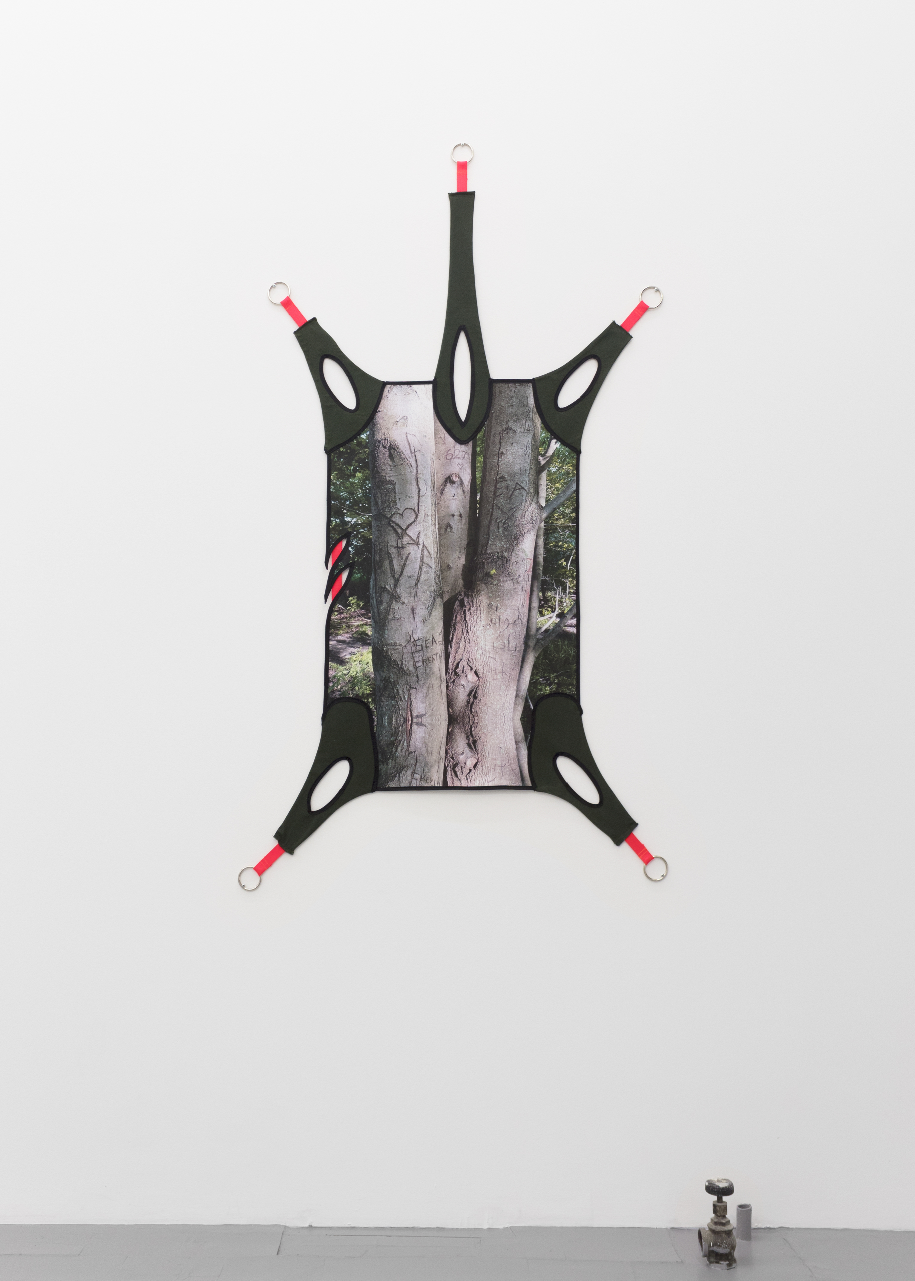 Chicago Gears (patagonia picnic table effect) Photographic print on bull denim, nylon webbing, duck canvas, steel rings, 2020. Photography: Prairie