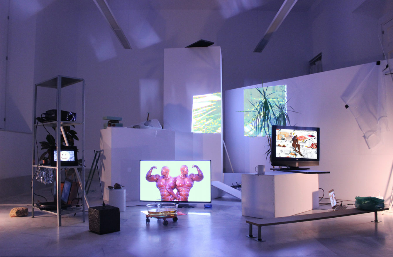 Nobody perceived me entering the Disequilibrium room.