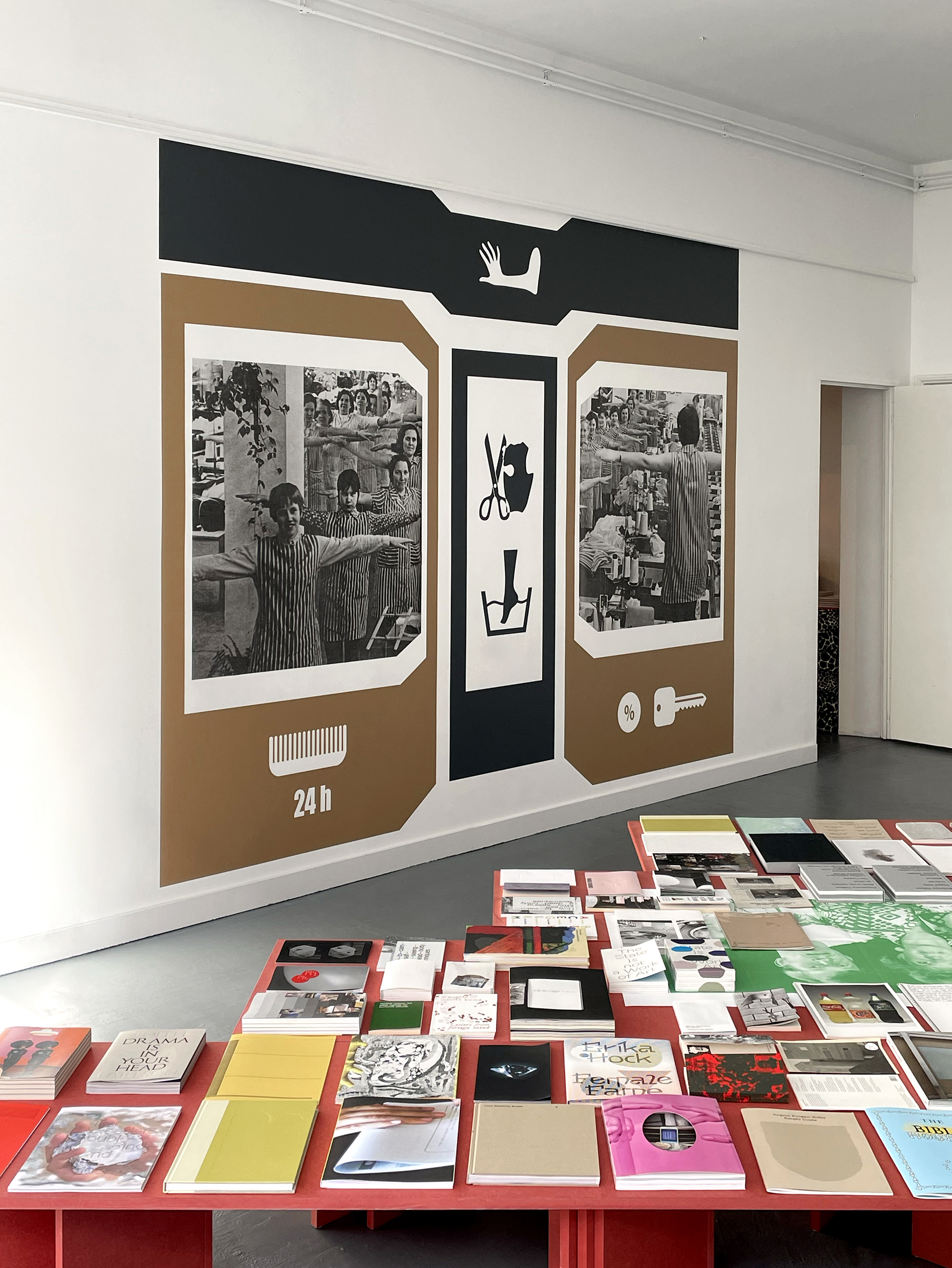Display, Service, Retail by Marge Monko exhibited during Lugemik 100 Books at Page Not Found, The Hague, February 2023. Photo: Ott Kagovere.