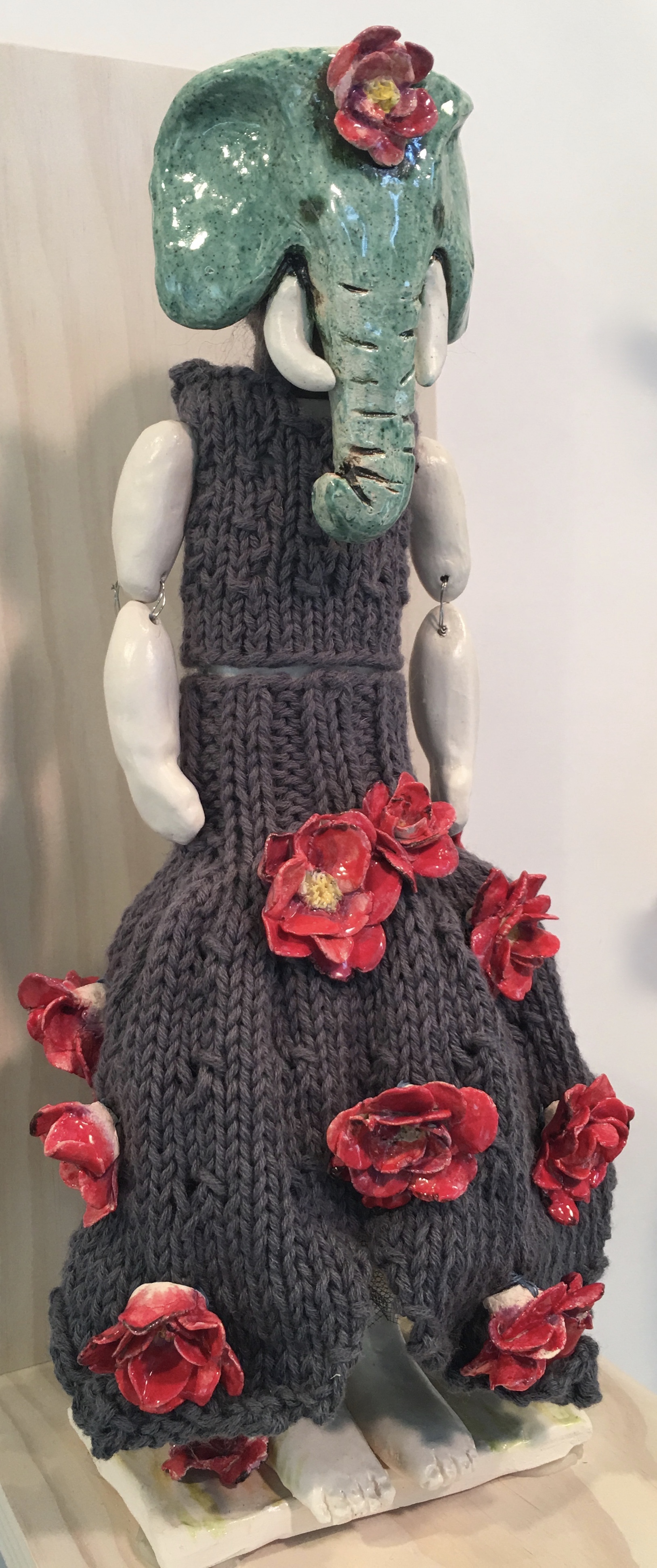 Untitled → ceramic, knitted cotton yarn, beads