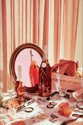 REVOLVE X OFF-WHITE X MO&Euml;T