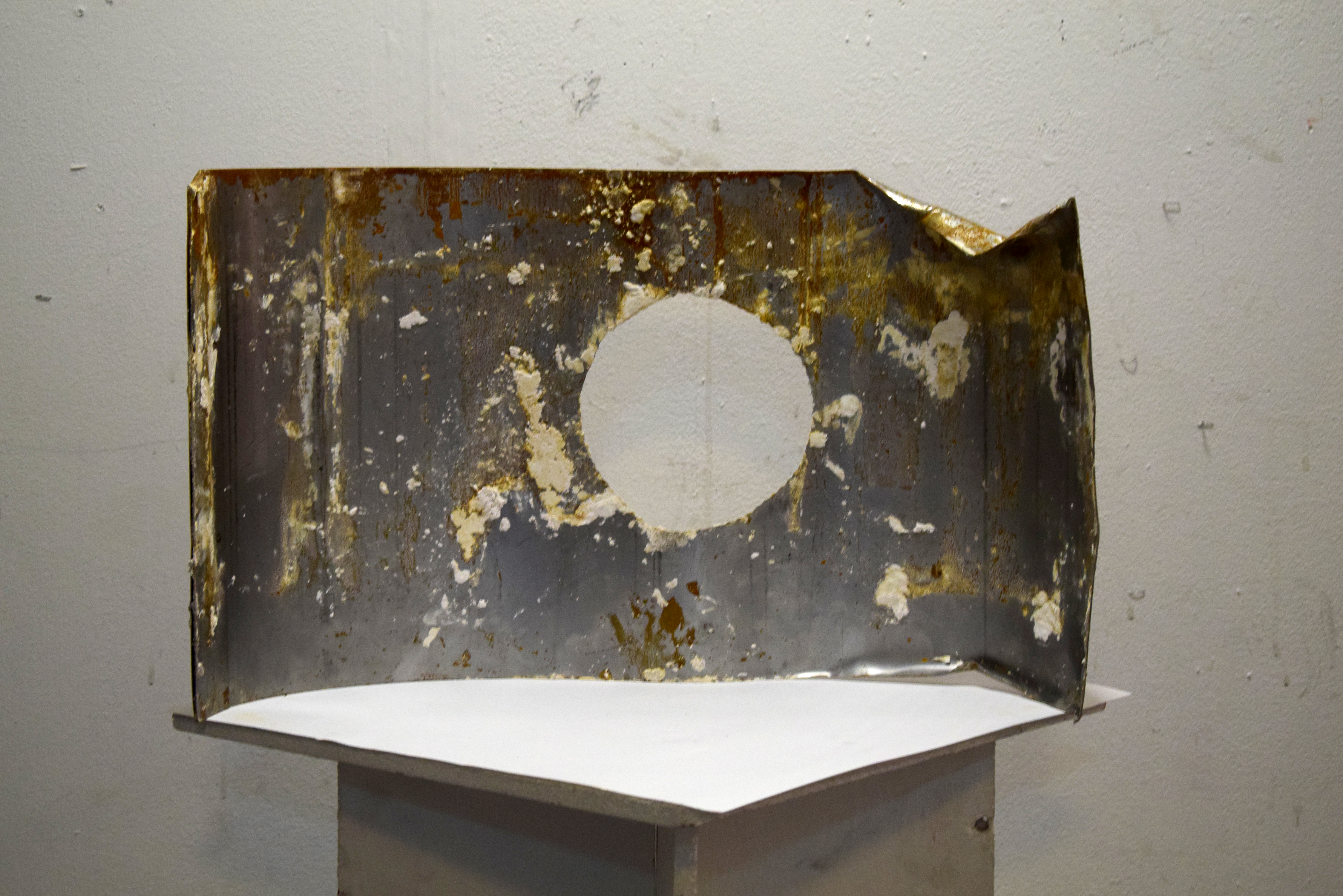 Destruction project IV, steel and plaster, 2019