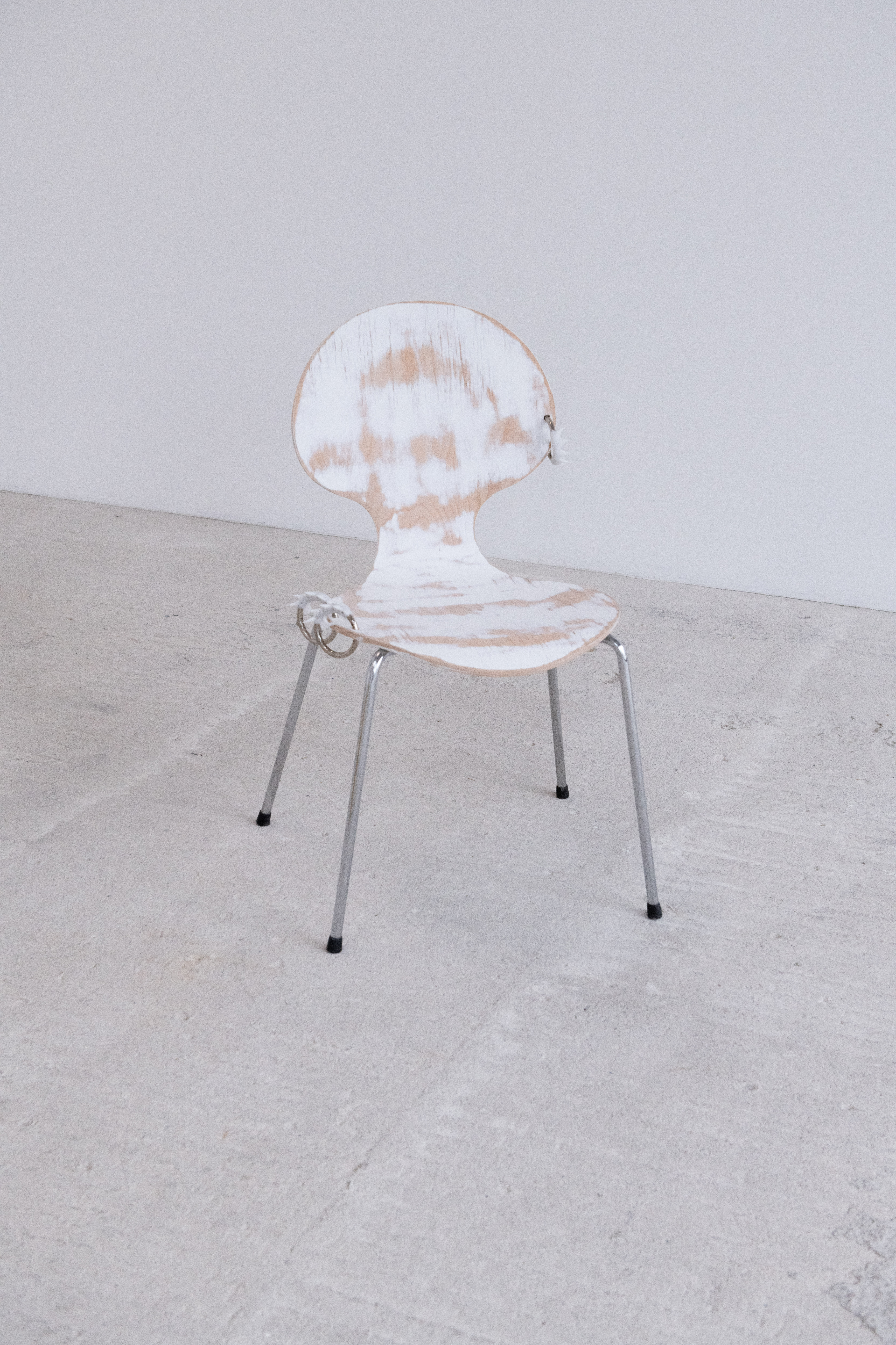 Pauline Schey – spikes as sharp as nipples, spikes under my skin, - spikes are gently touching your skin, 2021