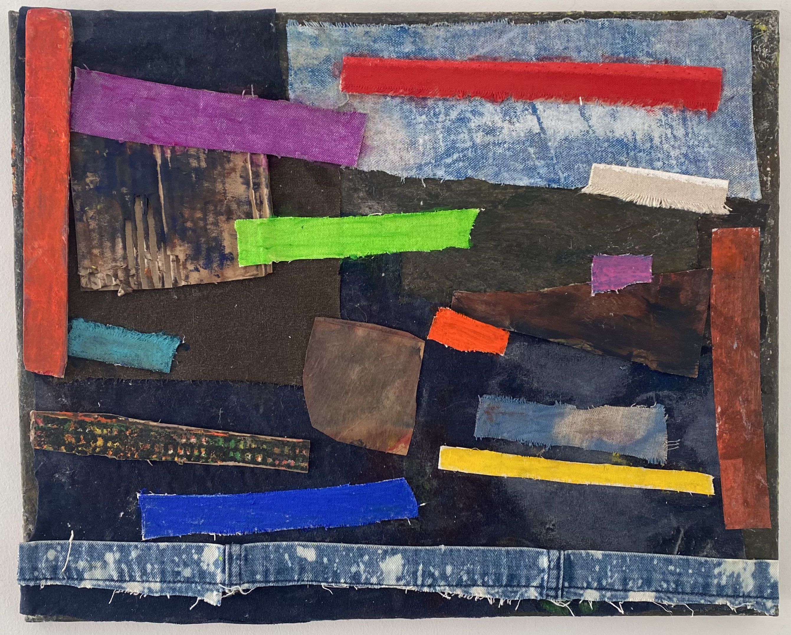 2025 multimedia $900