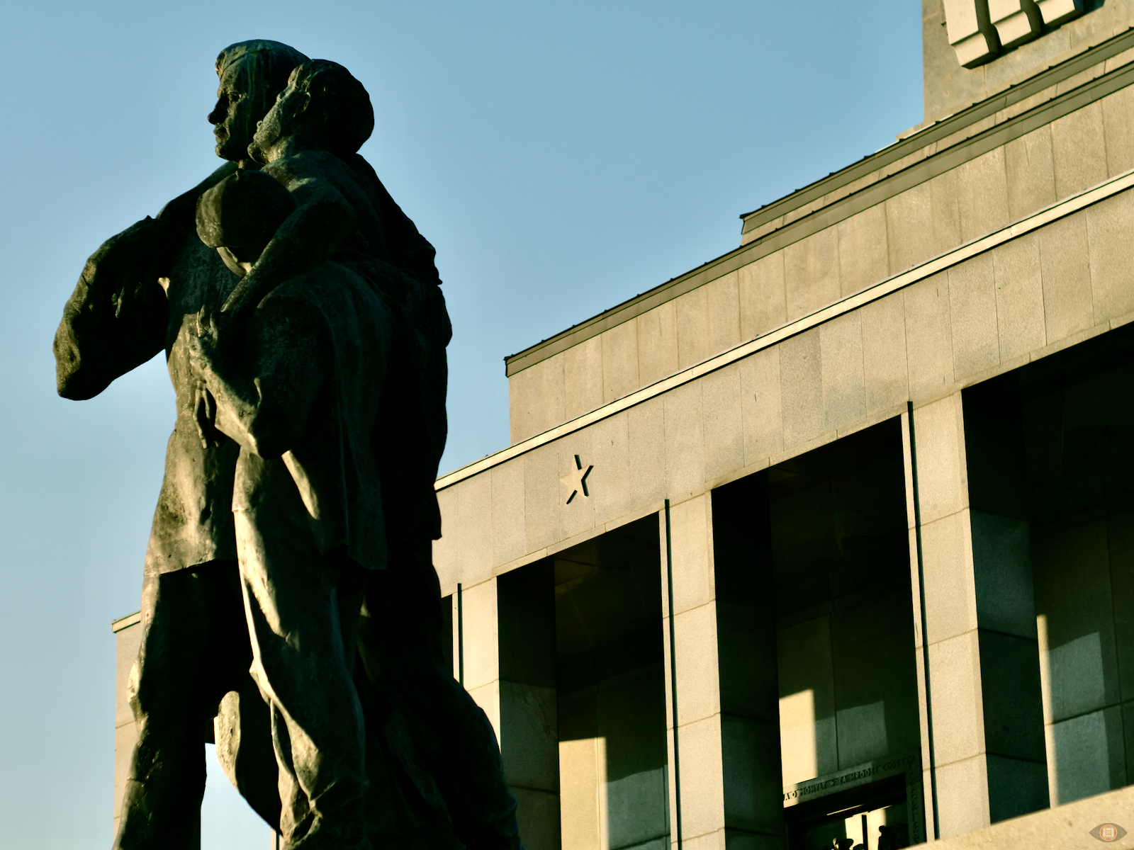 Slavín by Ján Svetlík