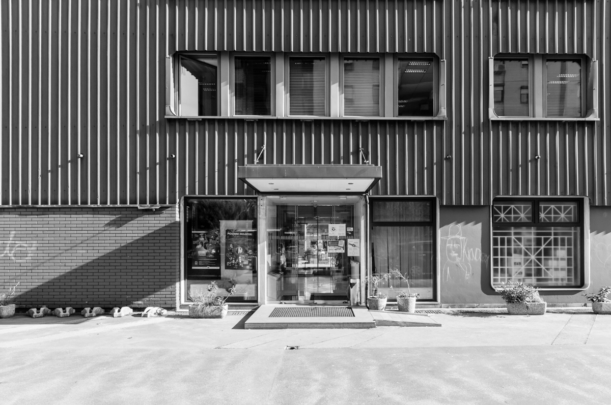 Obrtno-podjetni&scaron;ka zbornica, Ljubljana / 1981, Zmaga Begojev, Borut Komac