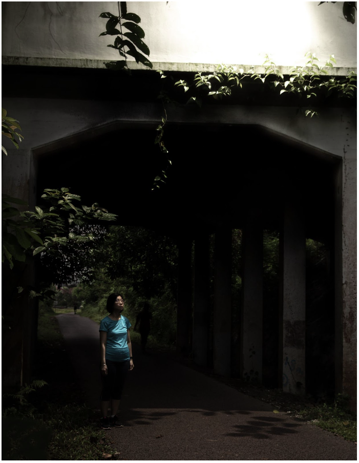 In a collaborative assignment, each member of the class was assigned to research and seek out strong stories that could be told in a single portrait, for a book about the rail corridor. // PHOTO: Yong Li Xuan