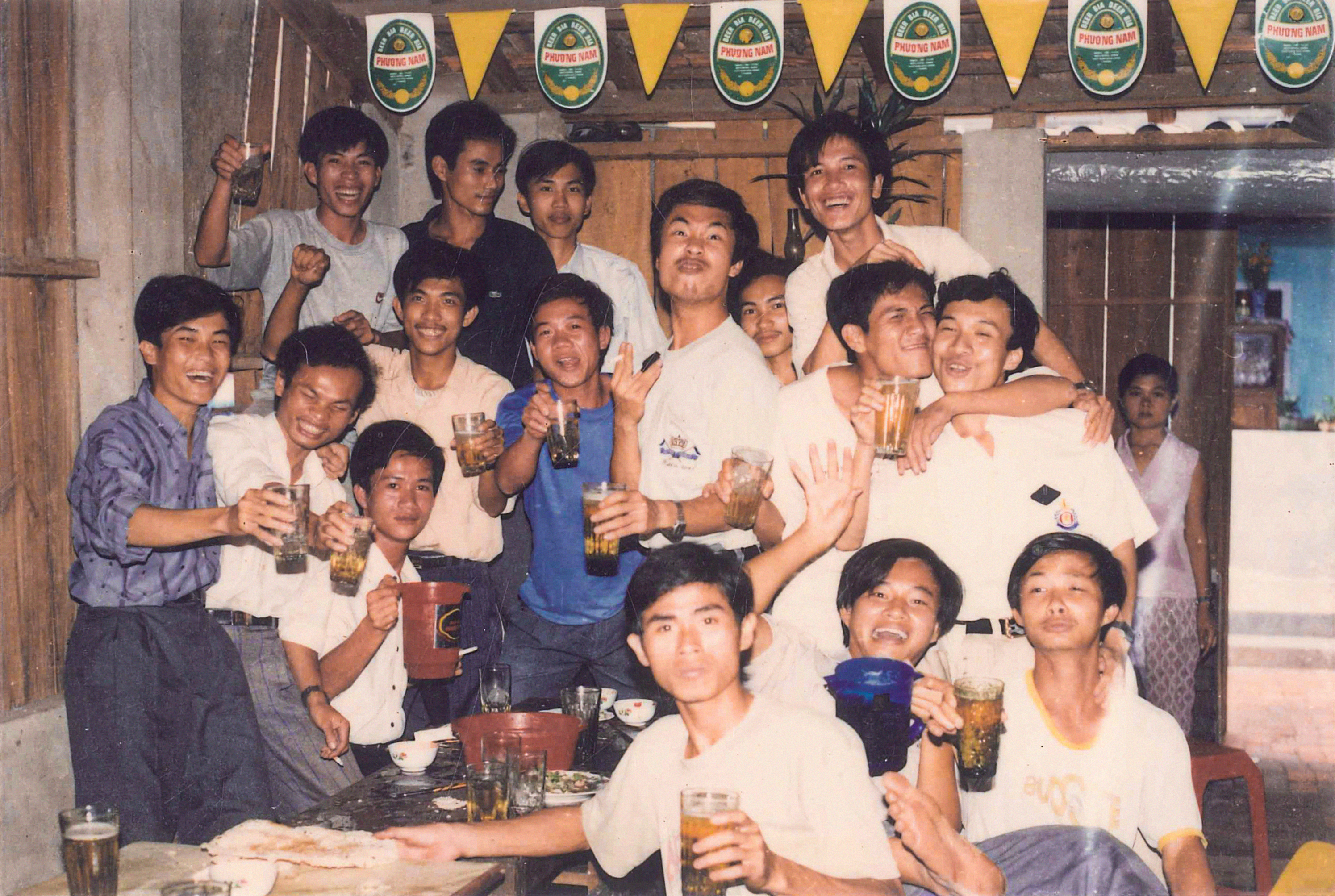 00687 1990s Việt Nam