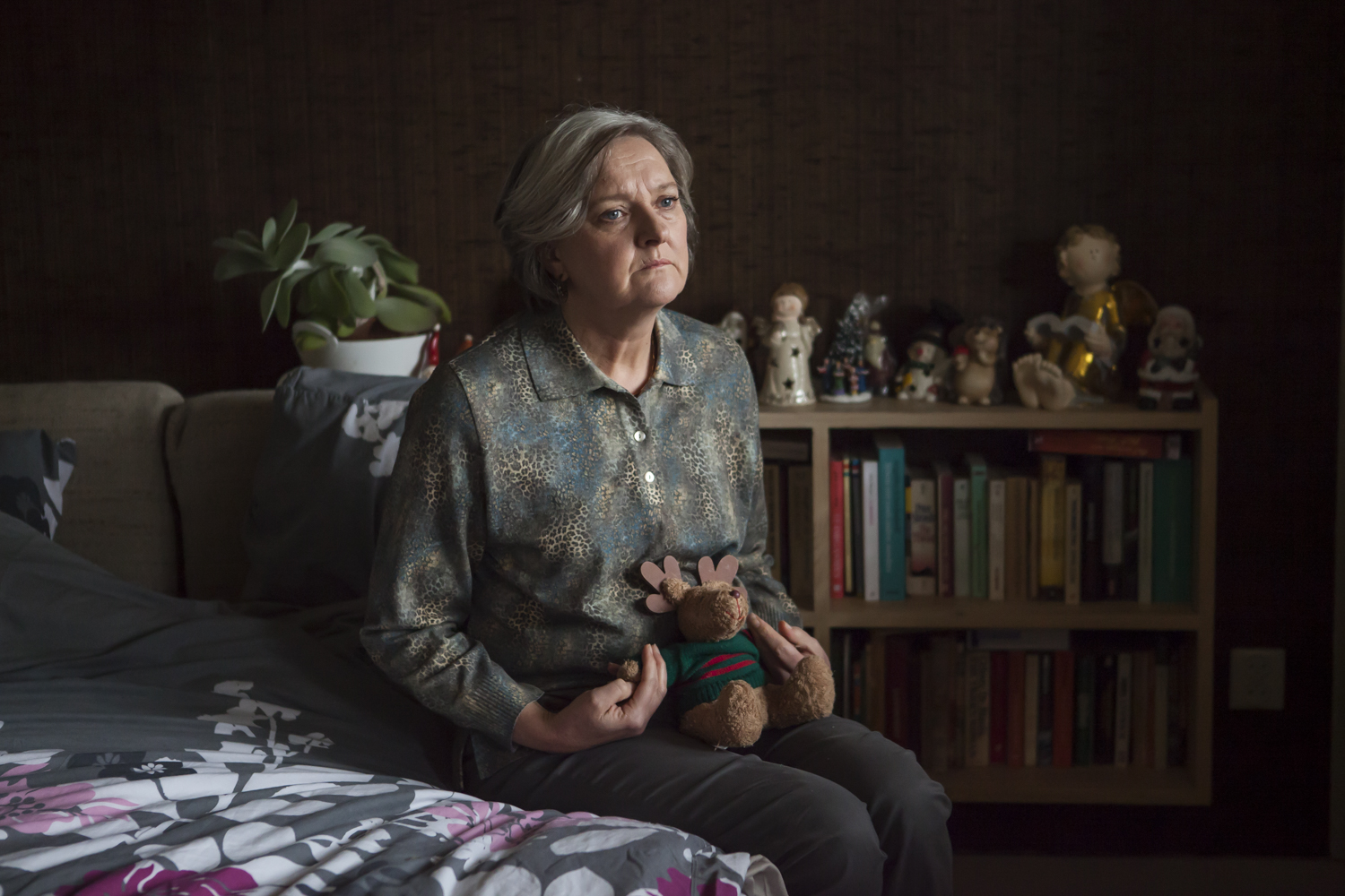 Actress Loes Schnepper, photographed for a Dutch TV series, film set photography