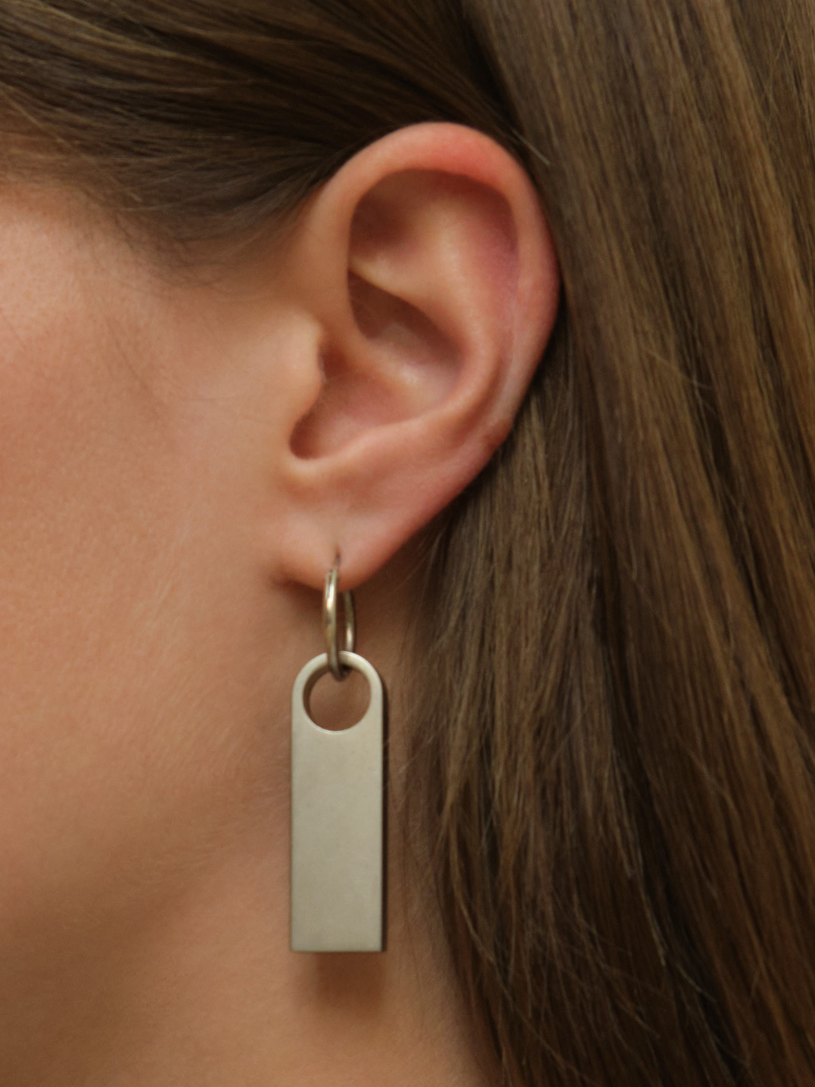 SCHMUCK linkes und rechtes Ohr