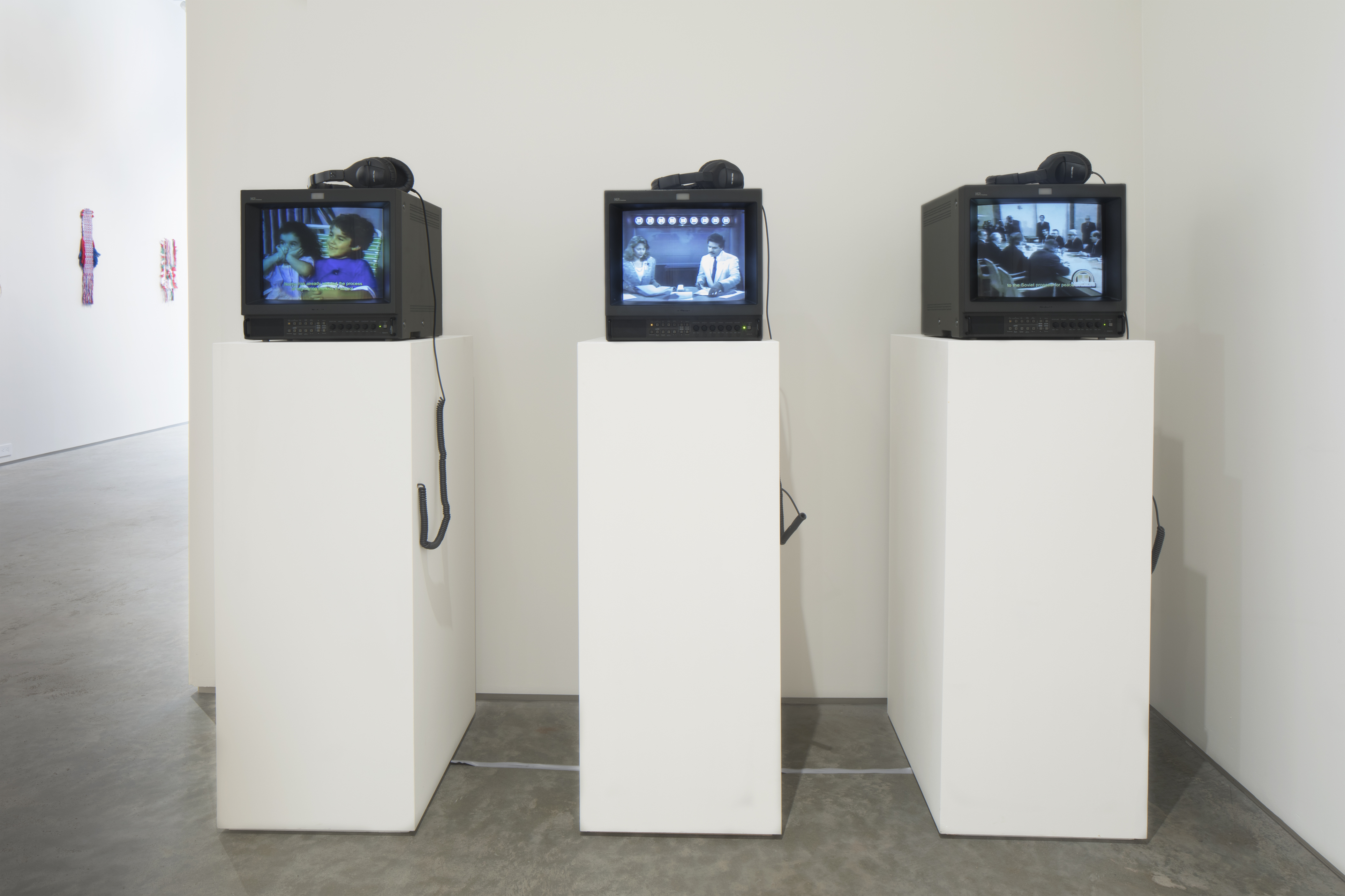 Alia Farid, Theater of Operations (The Gulf War seen from Puerto Rico), 2017, found footage, audio, 3:53 minutes. 